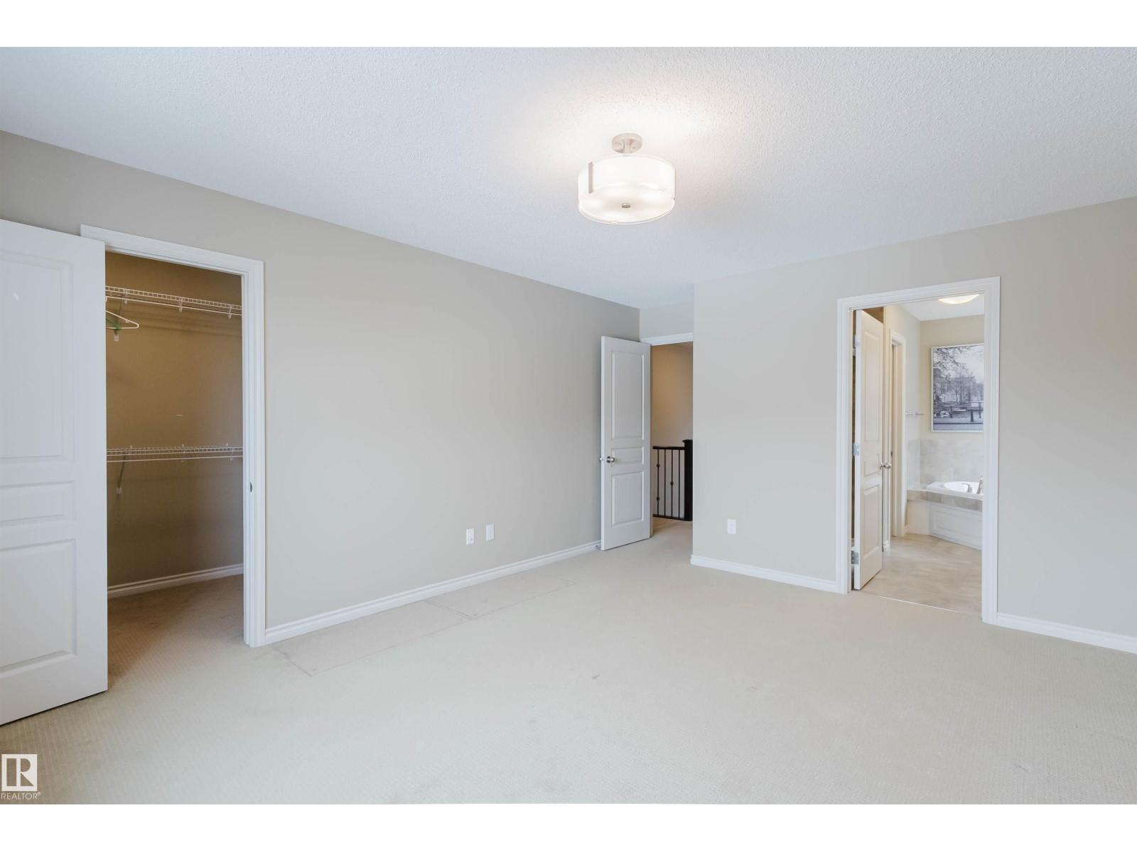 1007 173 ST SW, Edmonton