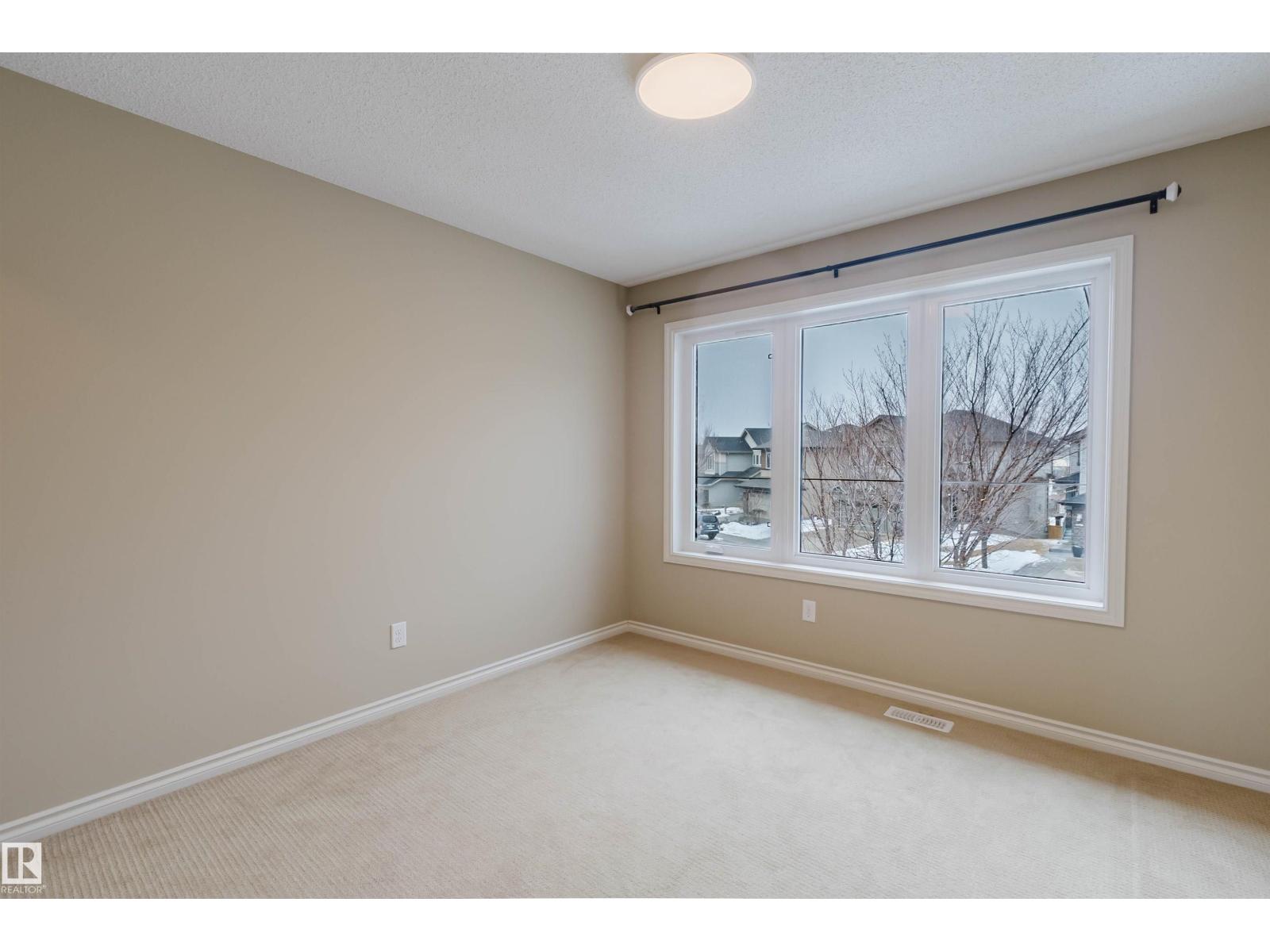 1007 173 ST SW, Edmonton