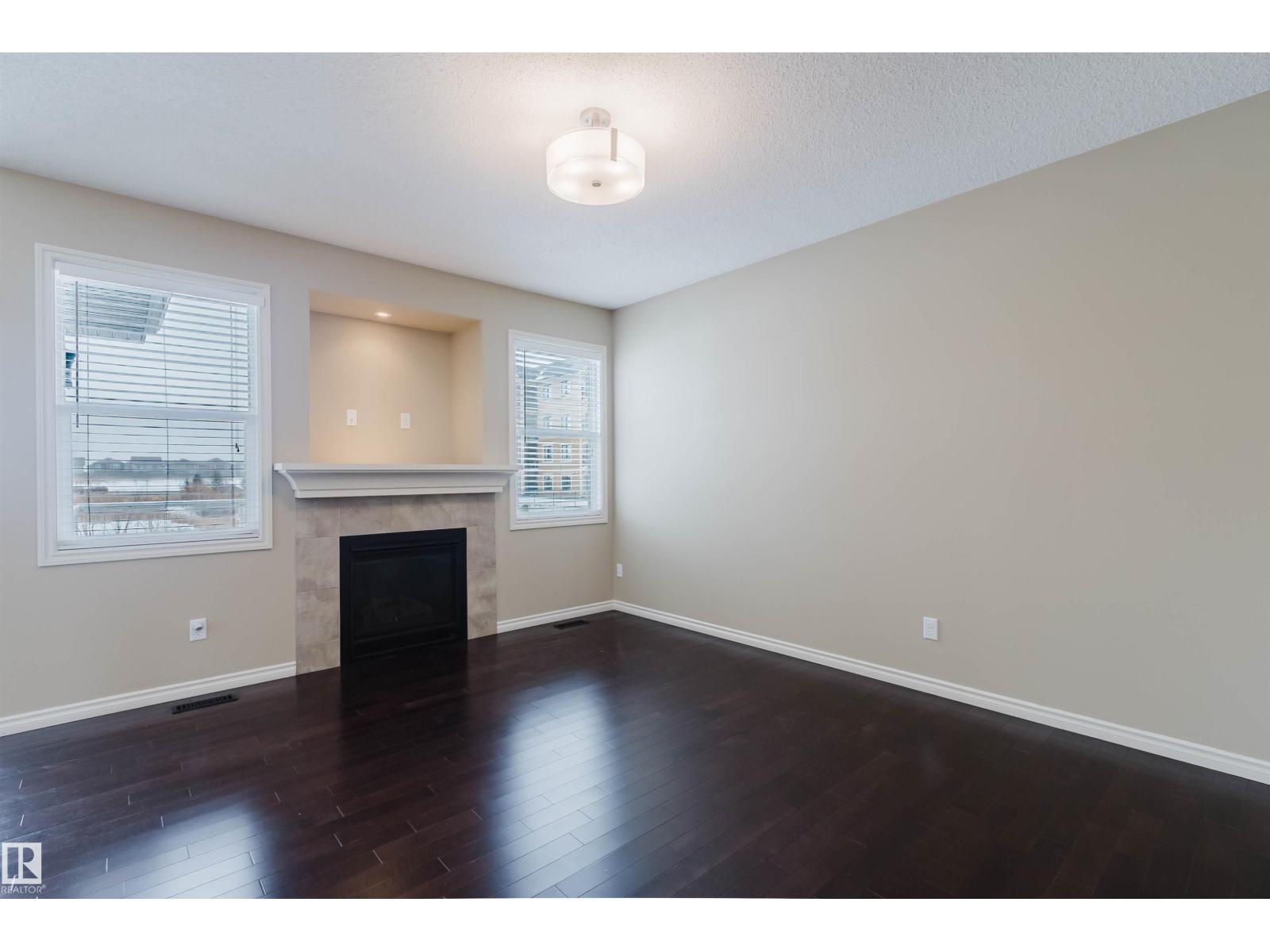 1007 173 ST SW, Edmonton