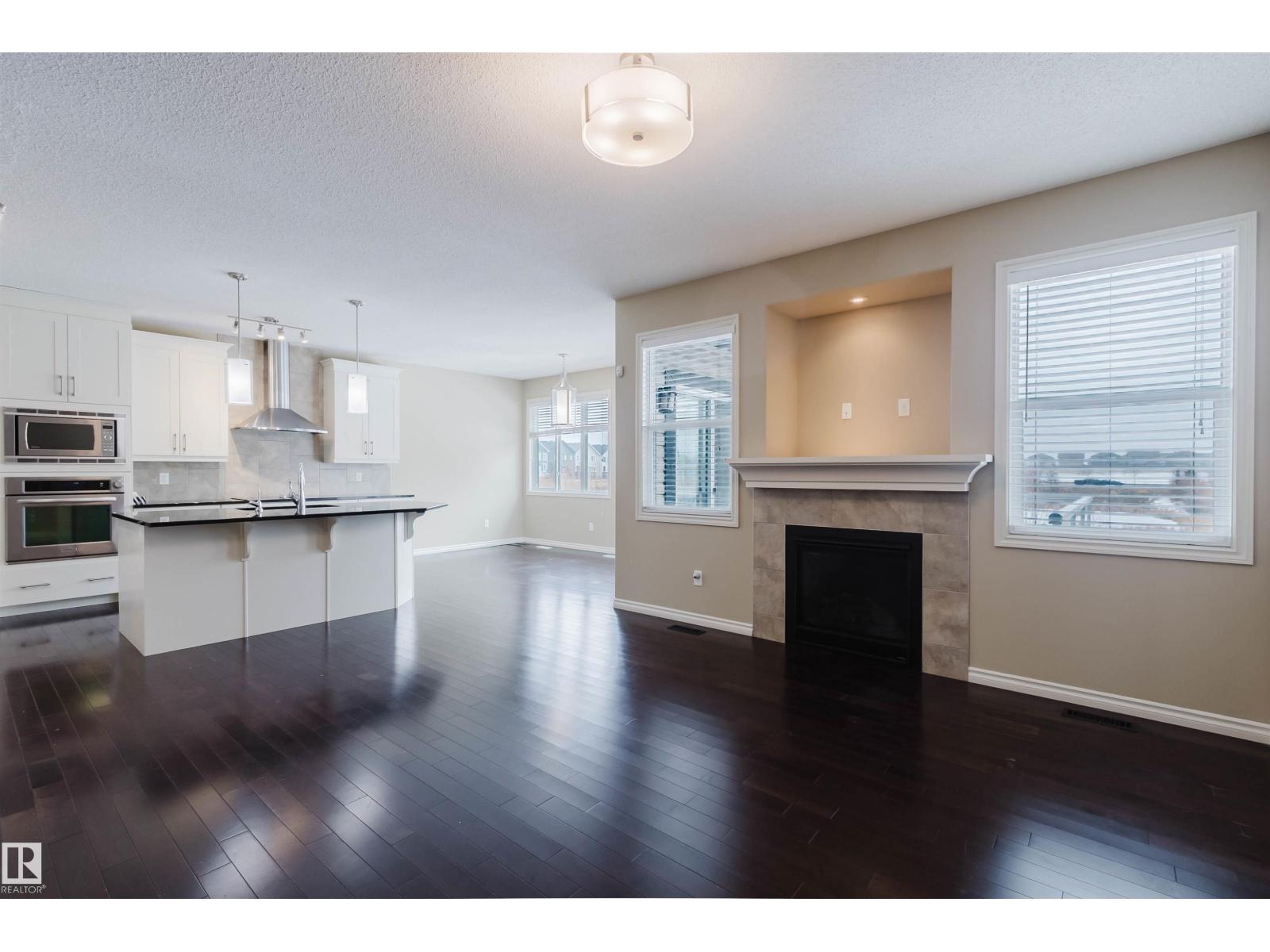 1007 173 ST SW, Edmonton