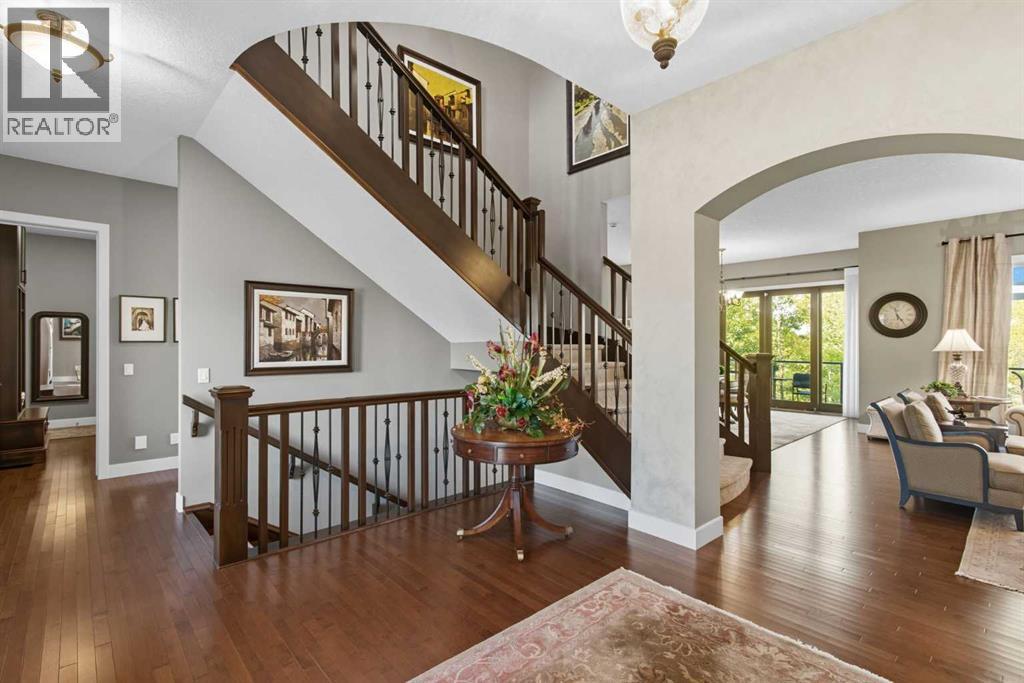 Single Family House for Sale in  Evergreen Mount SW Evergreen Calgary 