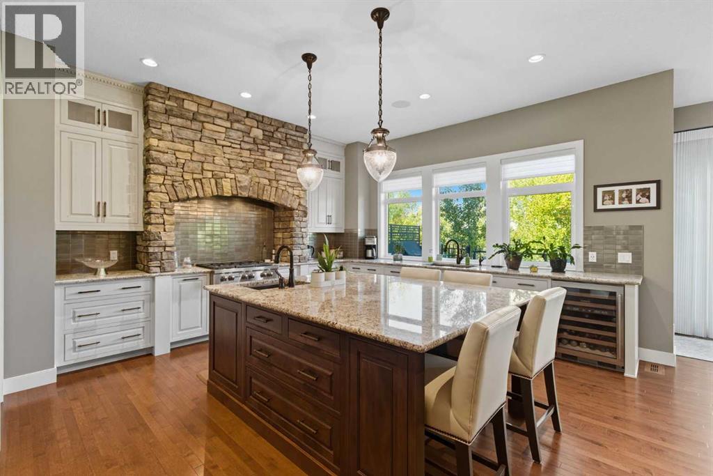 Single Family House for Sale in  Evergreen Mount SW Evergreen Calgary 