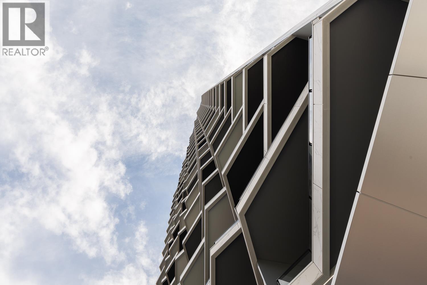 1701 889 PACIFIC STREET, Vancouver