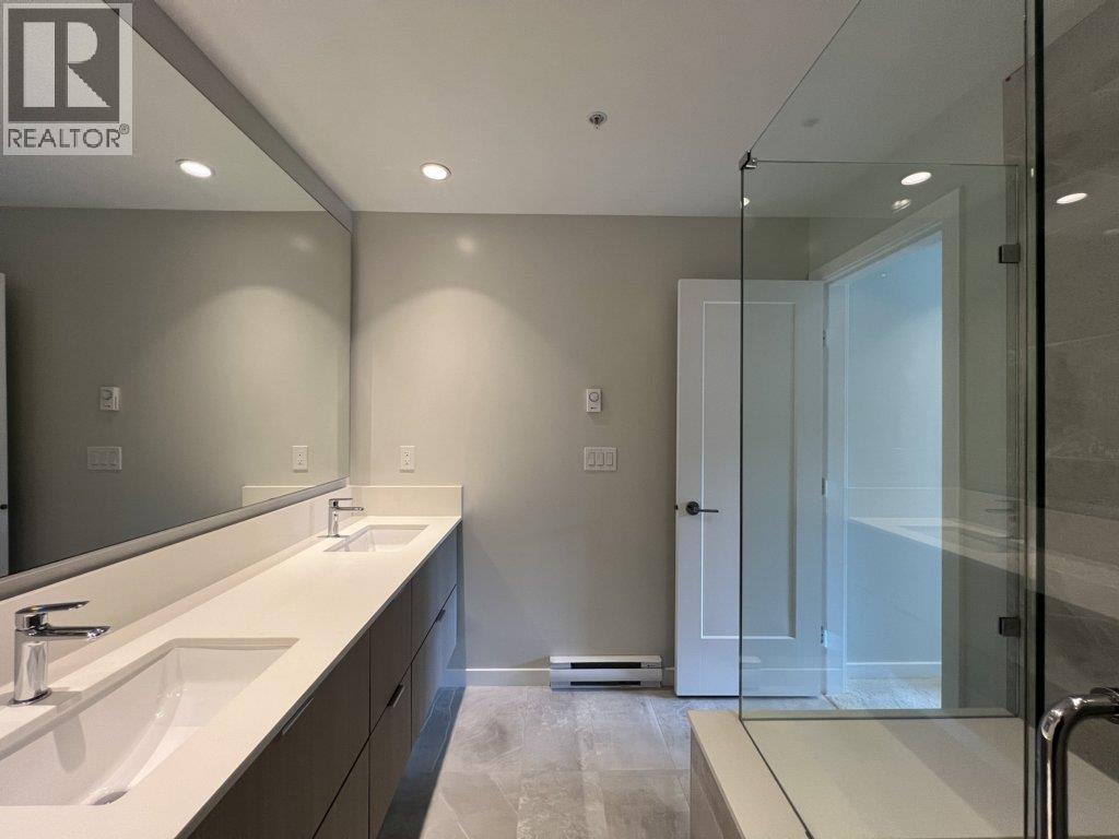 610 625 COTTONWOOD AVENUE, Coquitlam