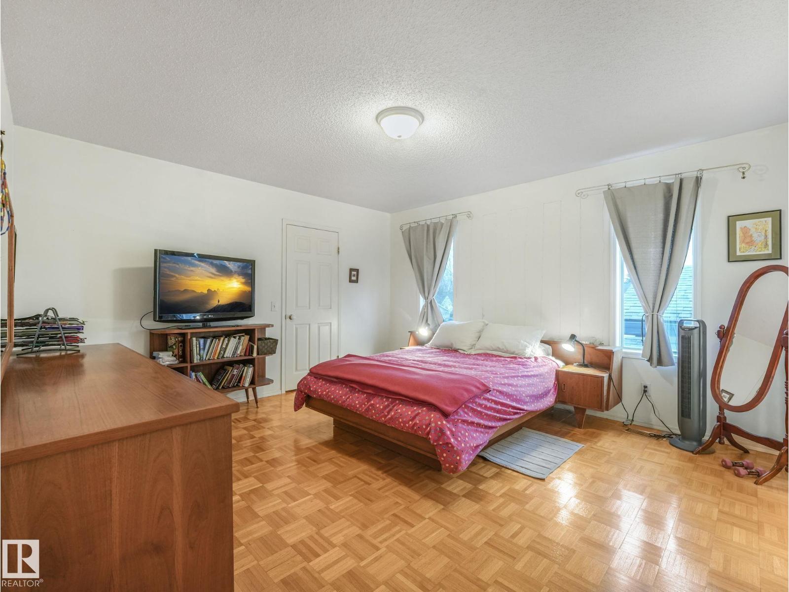 308 BERINGER CR NW - 24