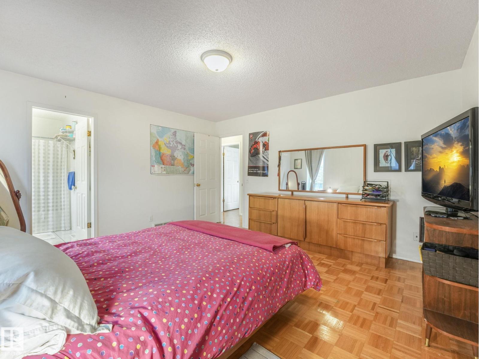 308 BERINGER CR NW, Edmonton