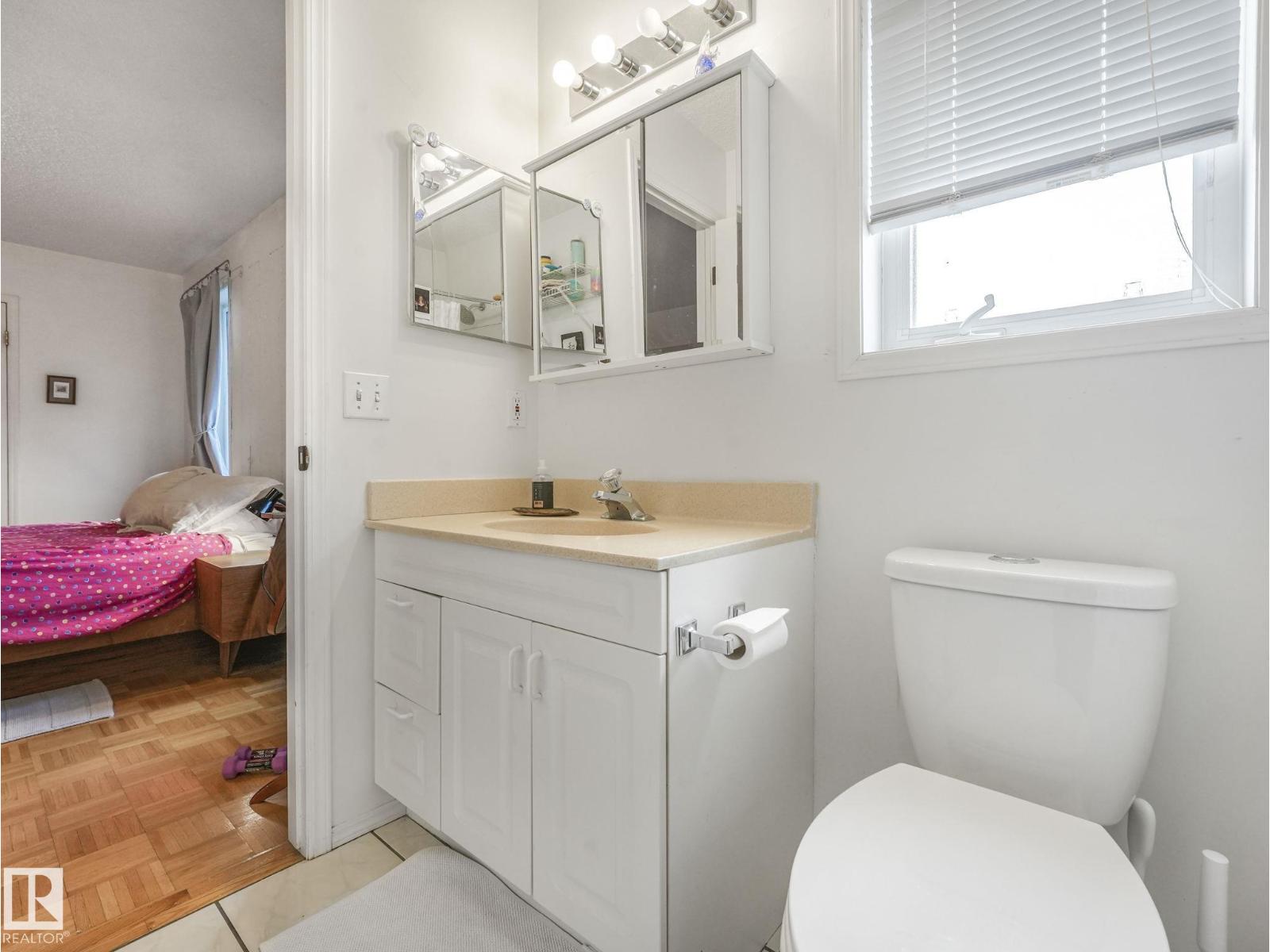 308 BERINGER CR NW - 28