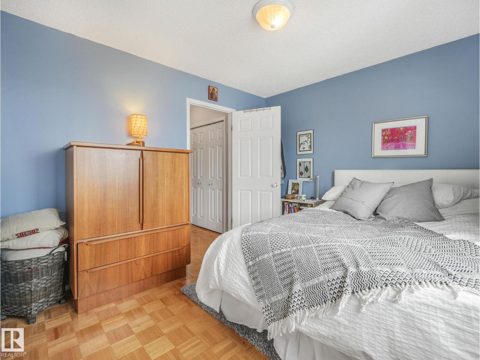 308 BERINGER CR NW, Edmonton