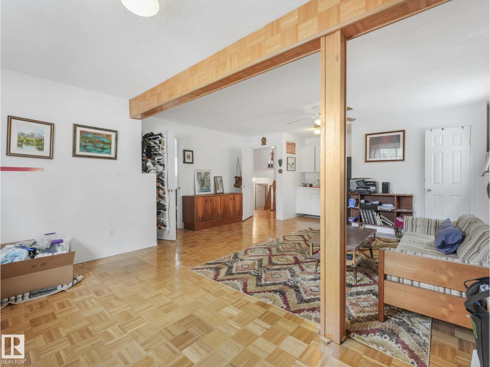 308 BERINGER CR NW, Edmonton