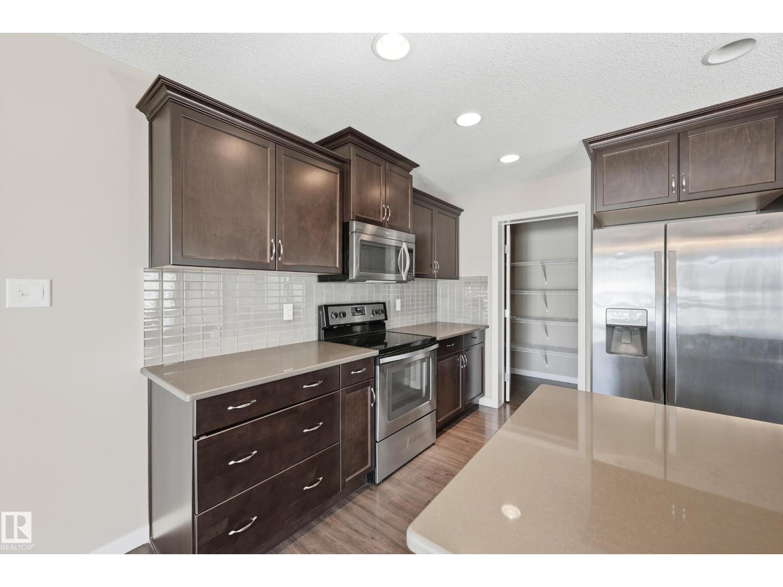 3552 CLAXTON CR SW, Edmonton