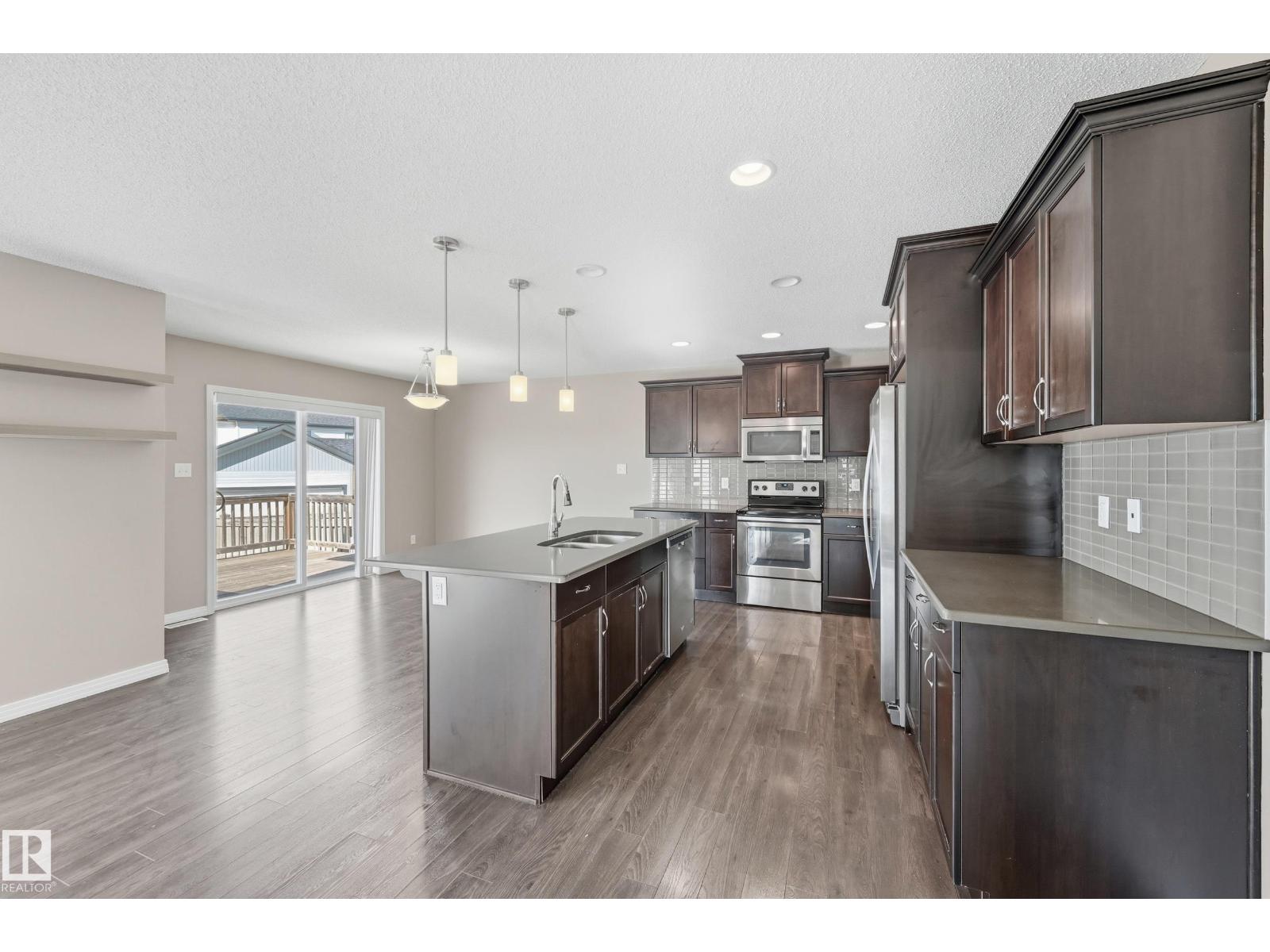 3552 CLAXTON CR SW, Edmonton