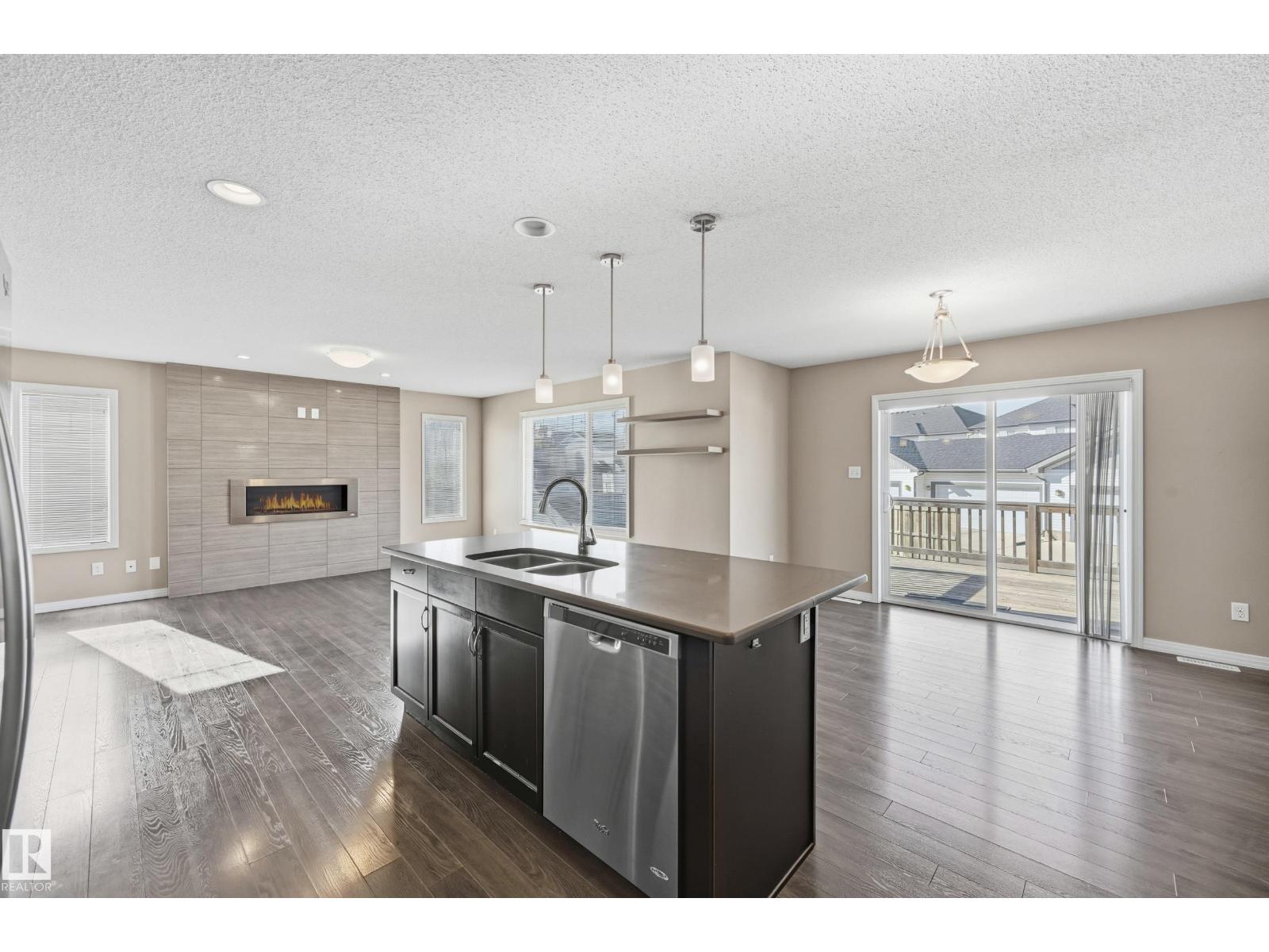 3552 CLAXTON CR SW, Edmonton