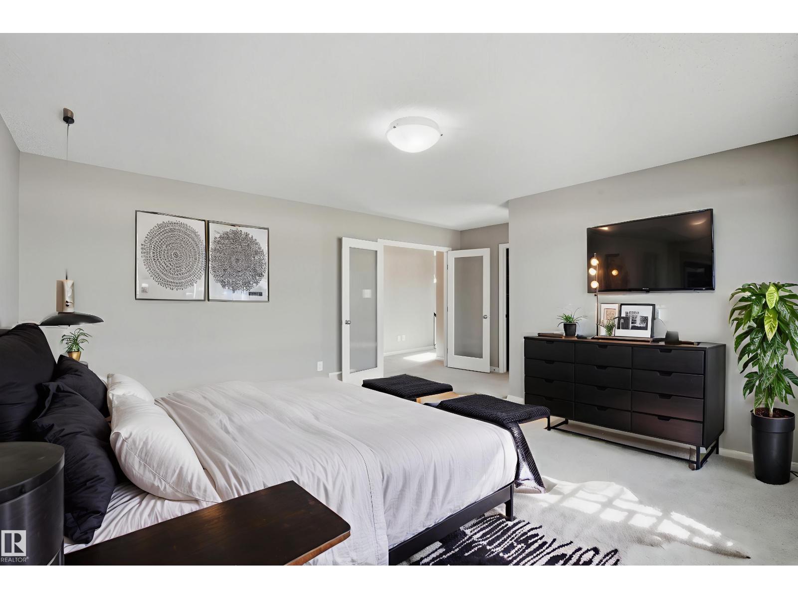 3552 CLAXTON CR SW, Edmonton