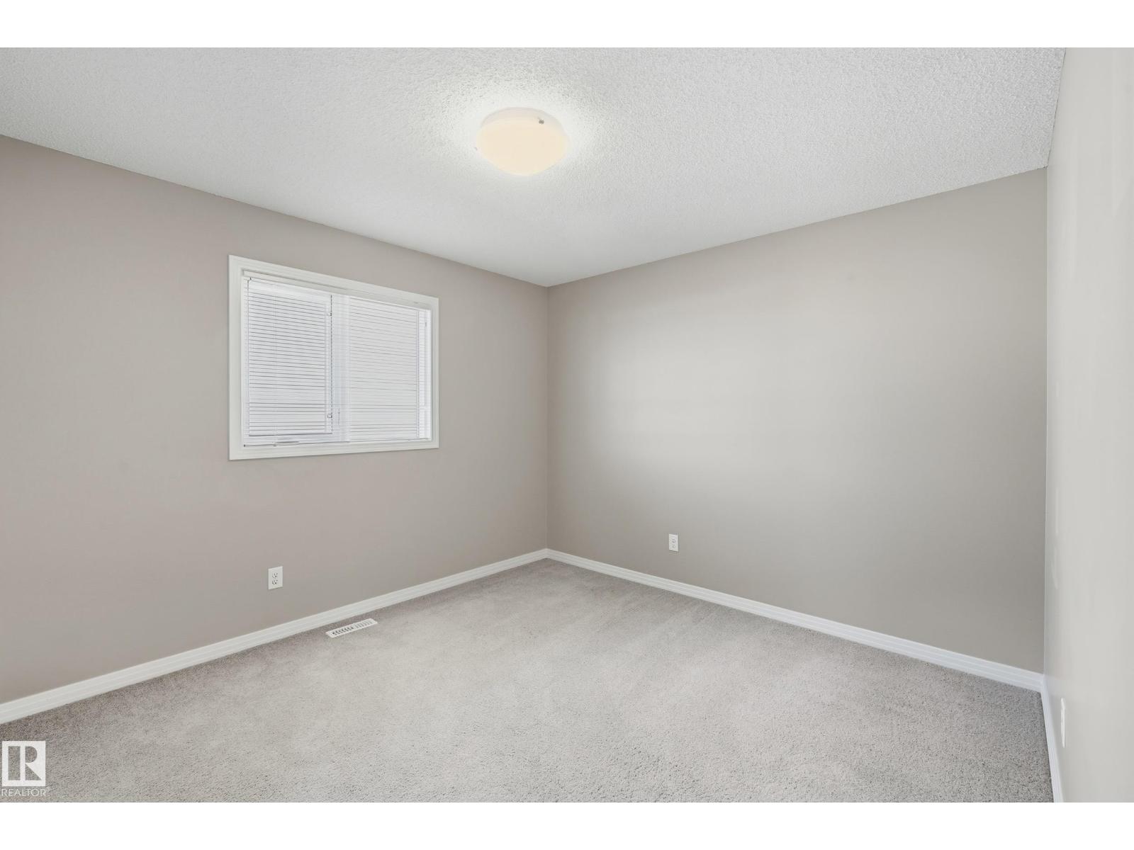 3552 CLAXTON CR SW, Edmonton