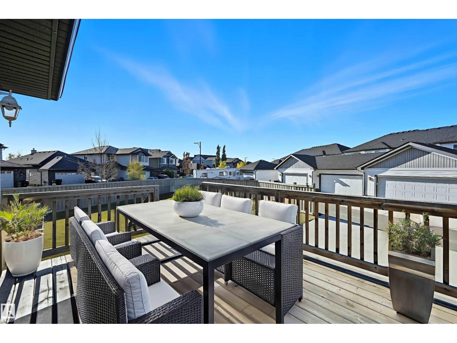 3552 CLAXTON CR SW, Edmonton