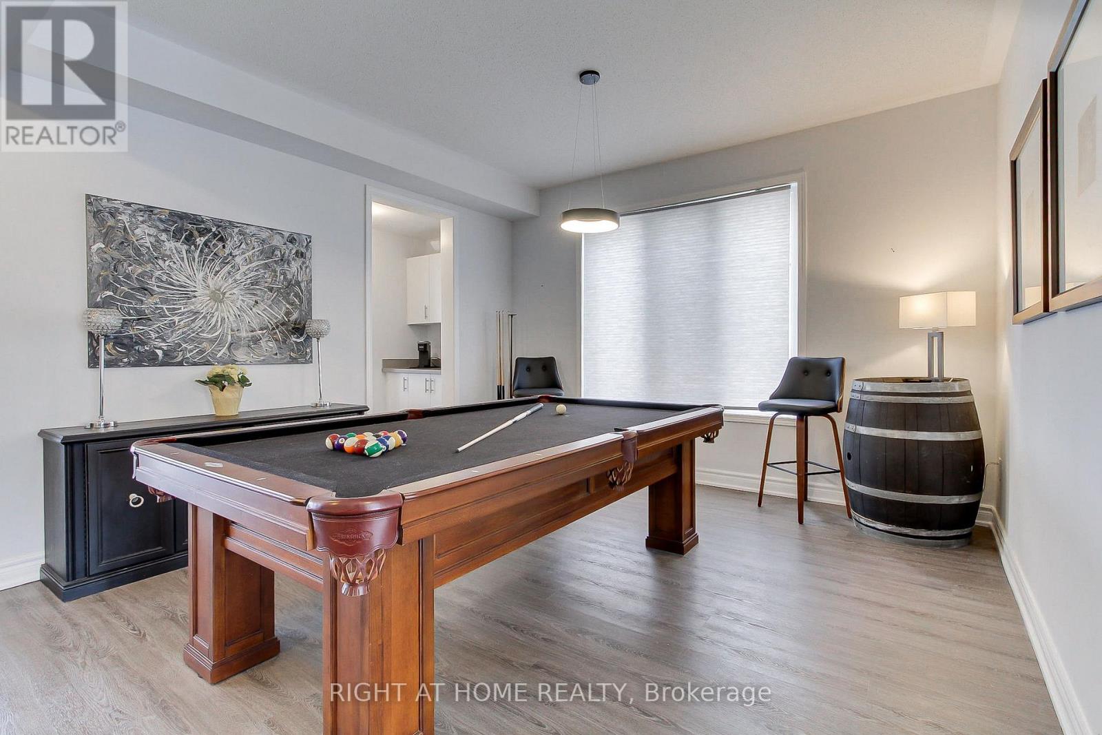 14 DON HADDEN CRESCENT - 9