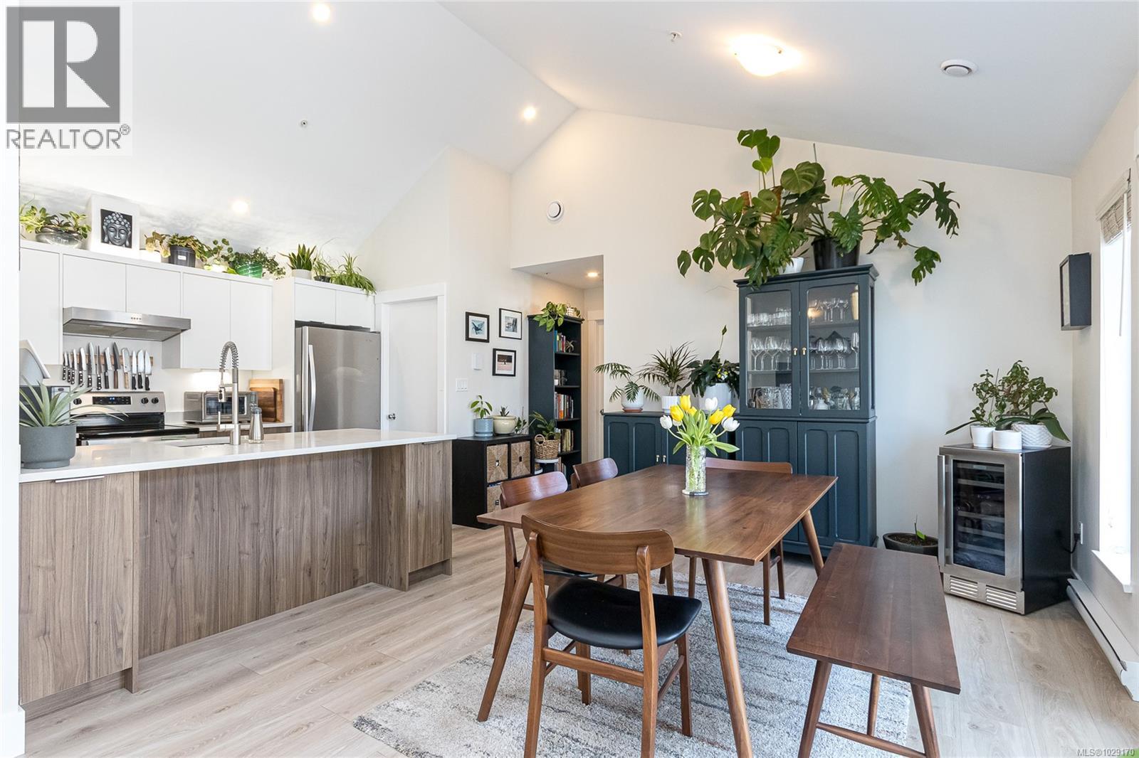 #113 2038 GATEWOOD RD - 11