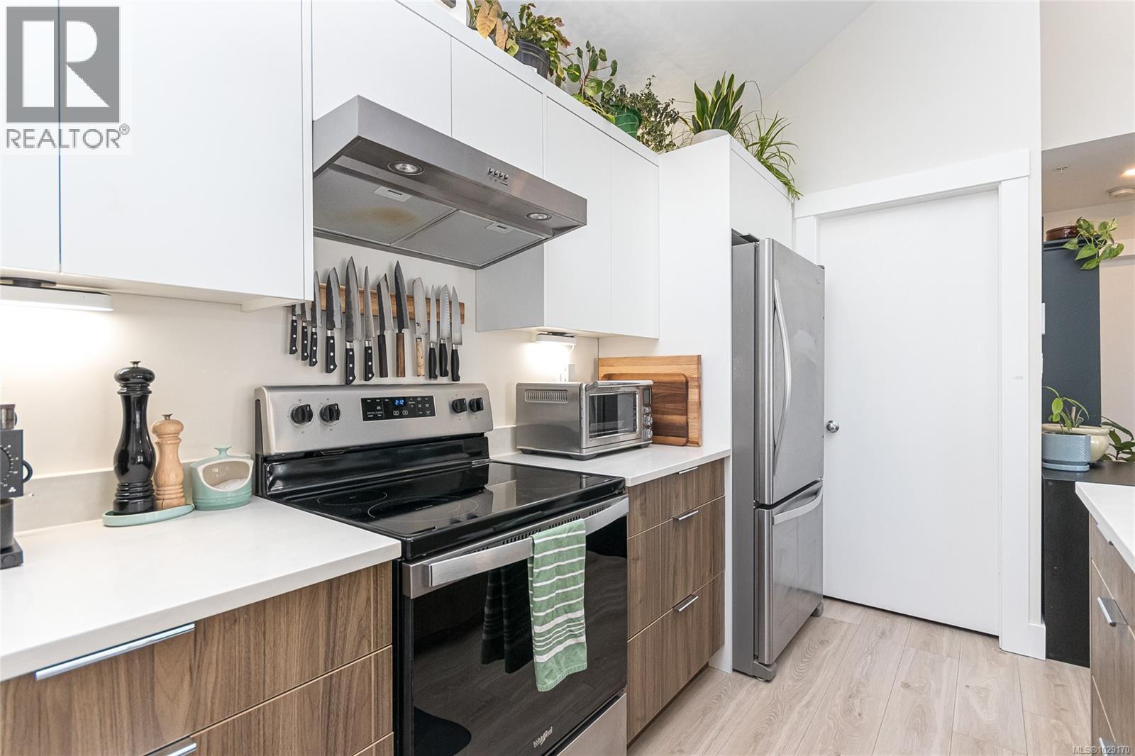 #113 2038 GATEWOOD RD - 15