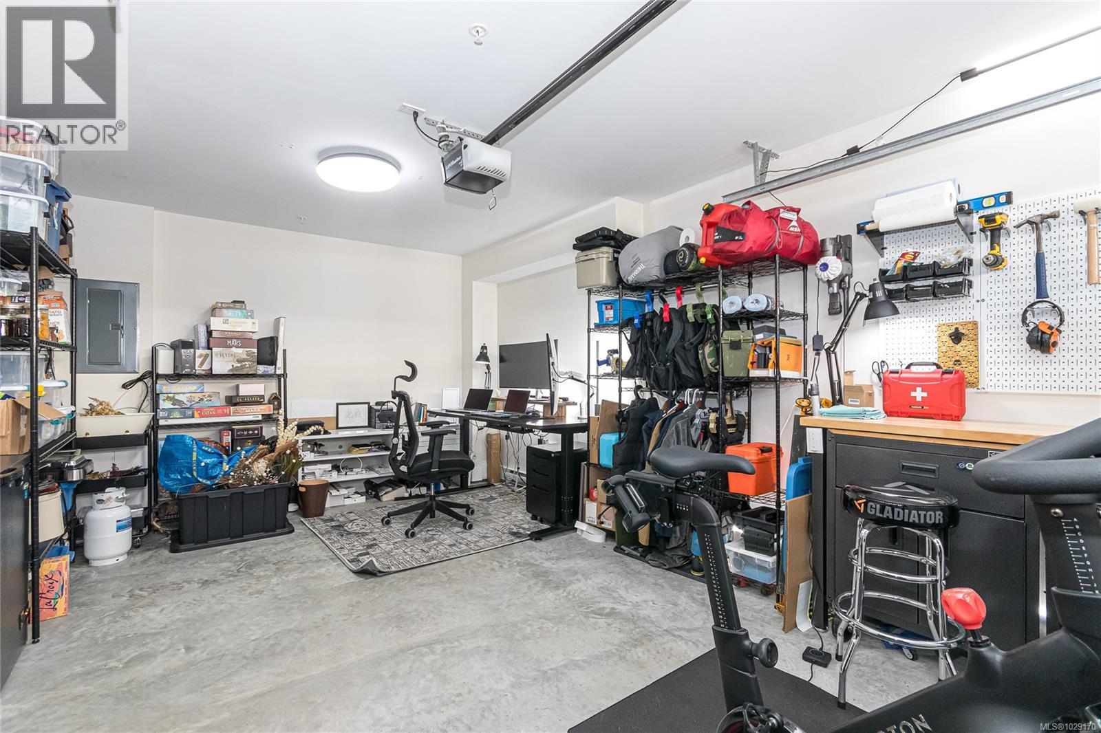 #113 2038 Gatewood Rd - 20
