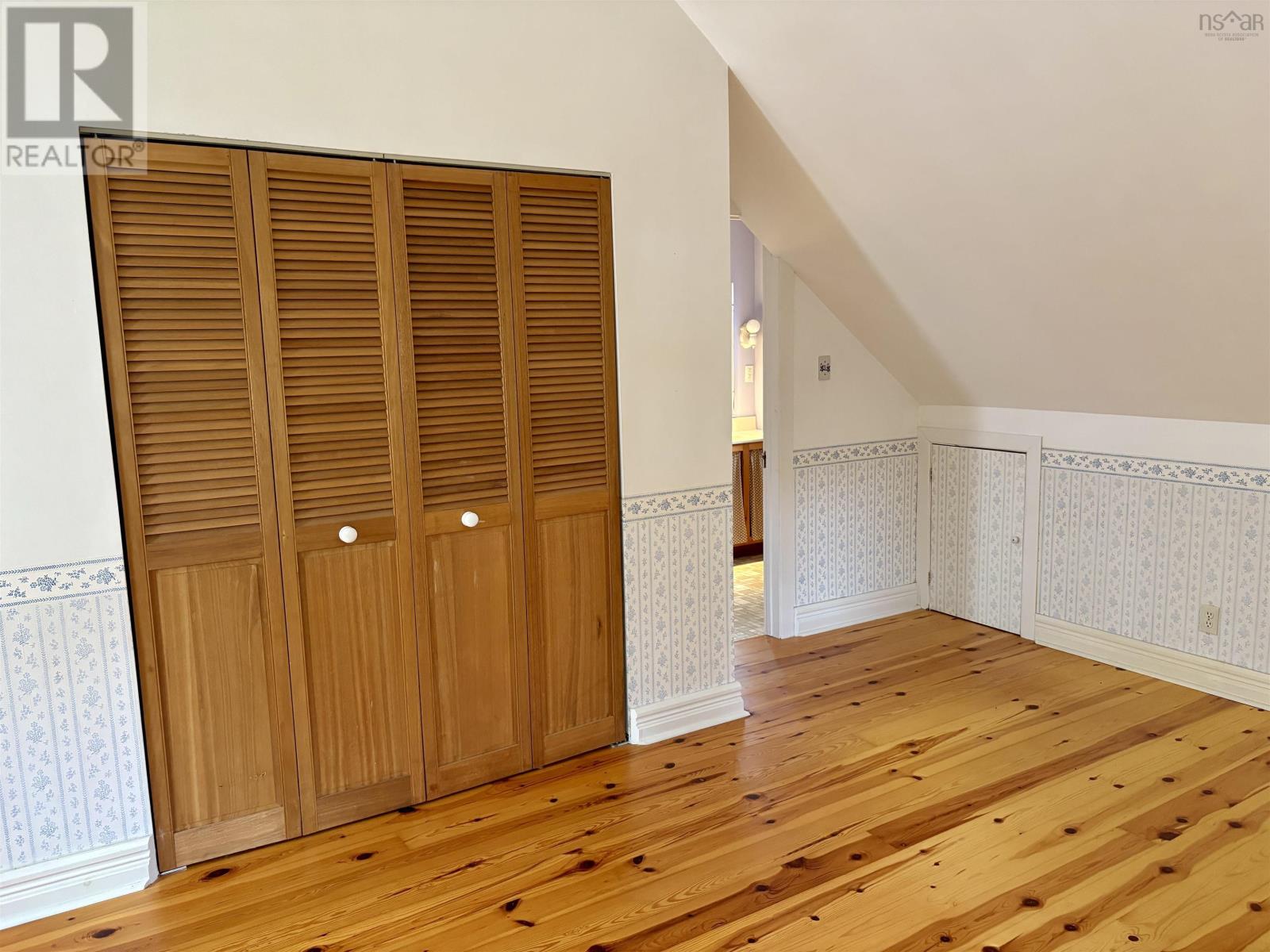 3512 EAST BIG INTERVALE RD., MARGAREE VALLEY - 37