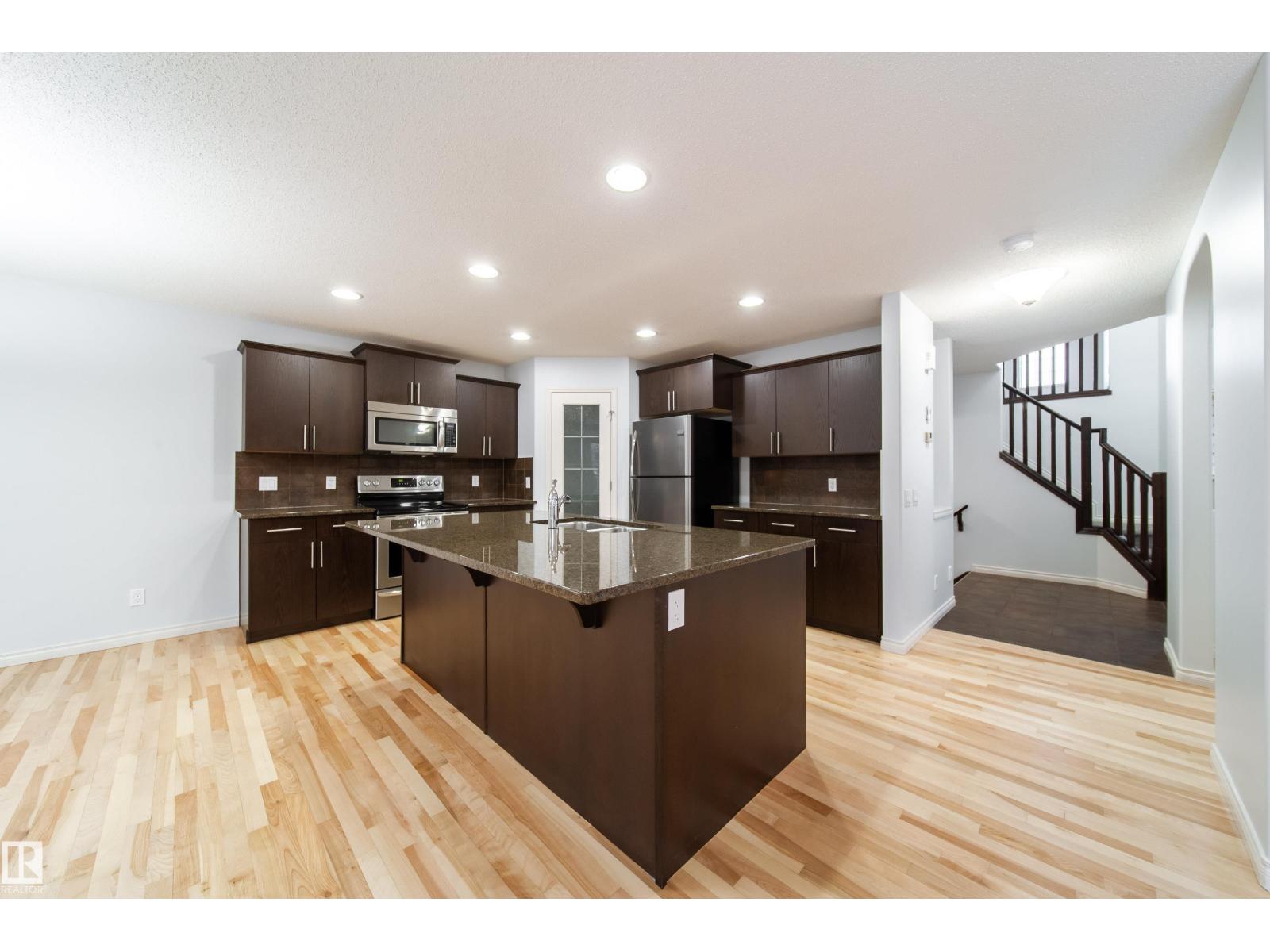 489 Davenport PL, Sherwood Park