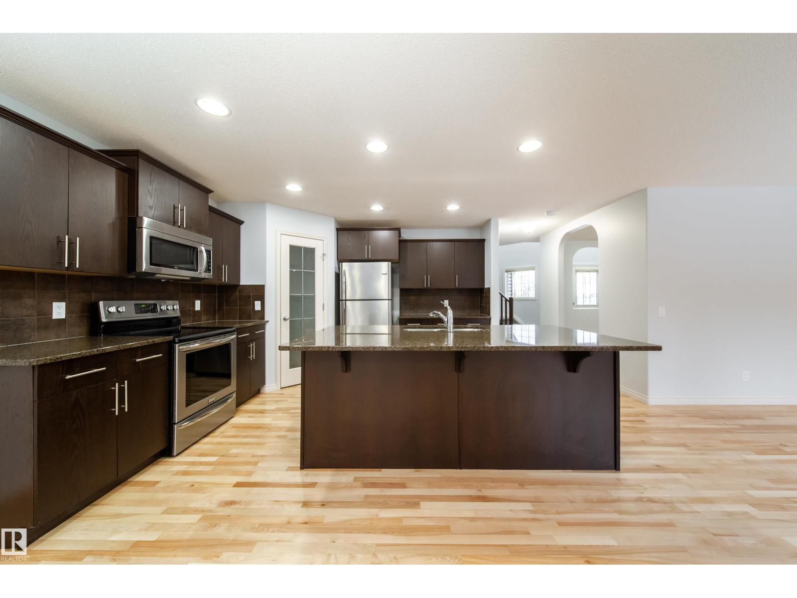 489 Davenport PL, Sherwood Park