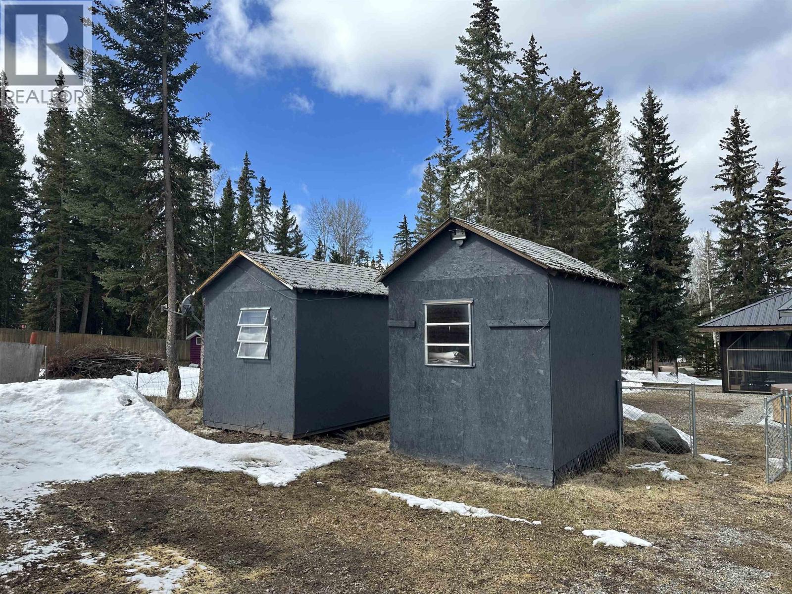 772 S GREEN LAKE ROAD - 30