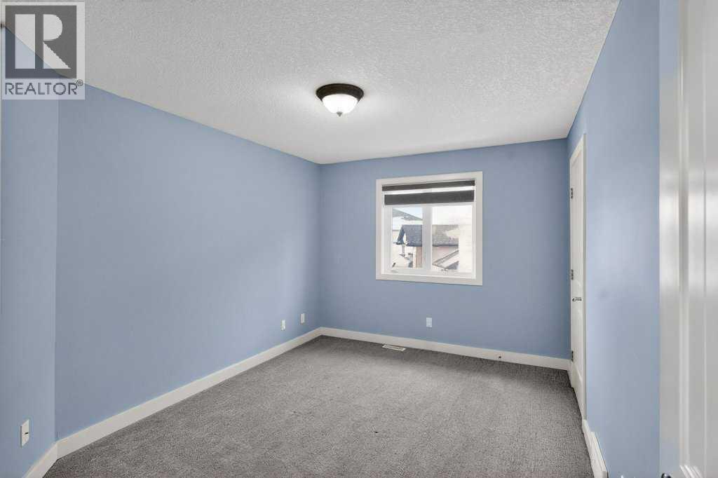 171 EAST LAKEVIEW COURT E - 29
