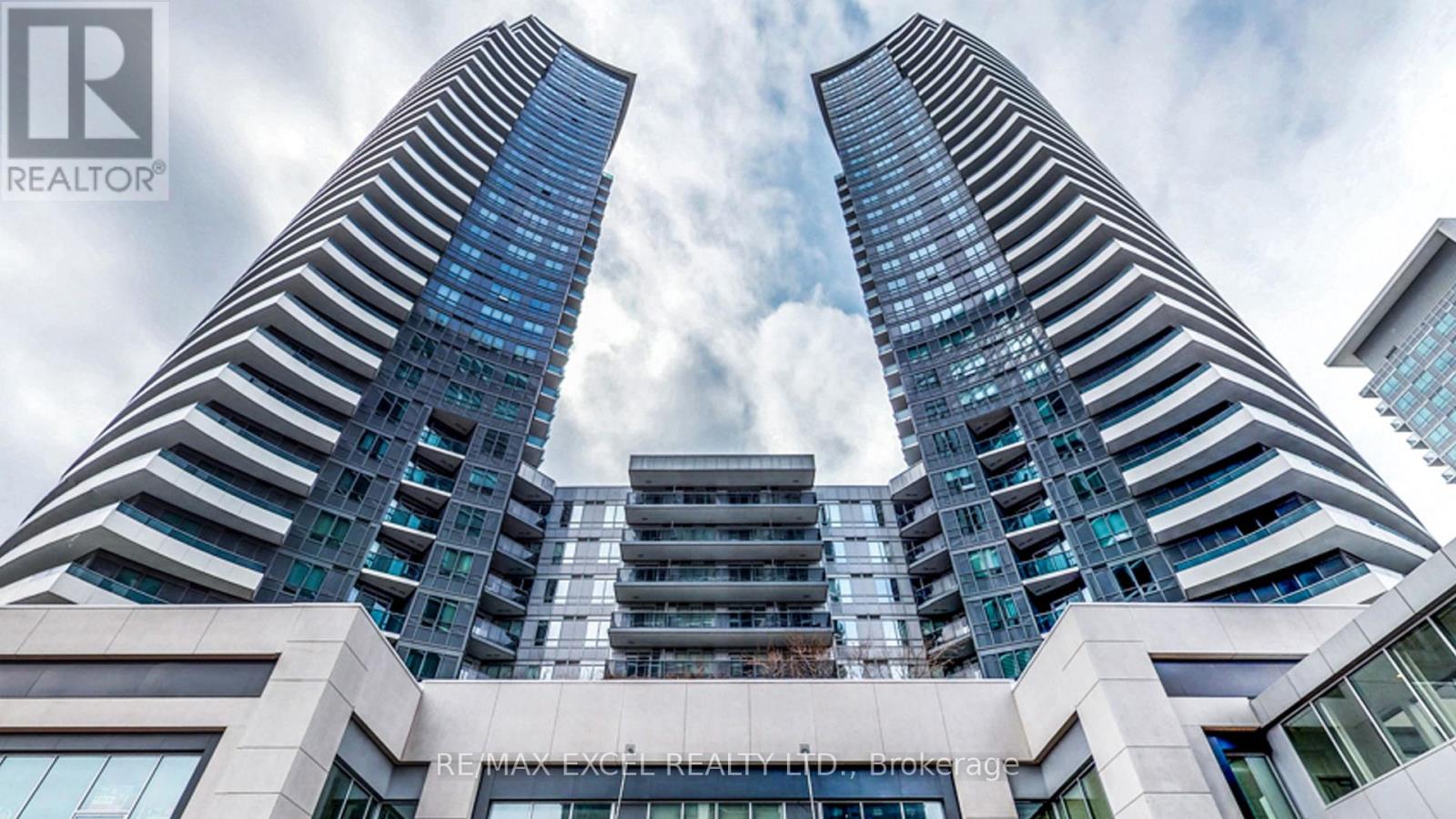 2029 - 7161 YONGE STREET