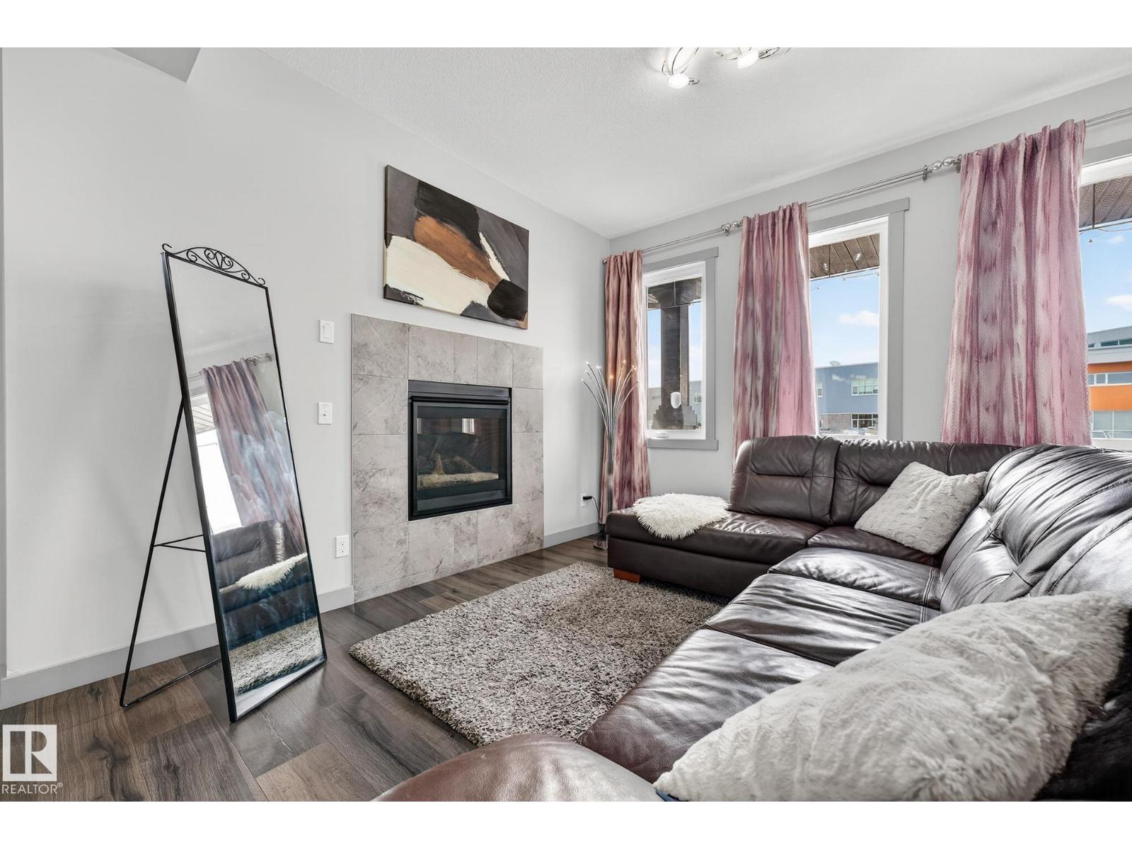 22652 97 AV NW, Edmonton