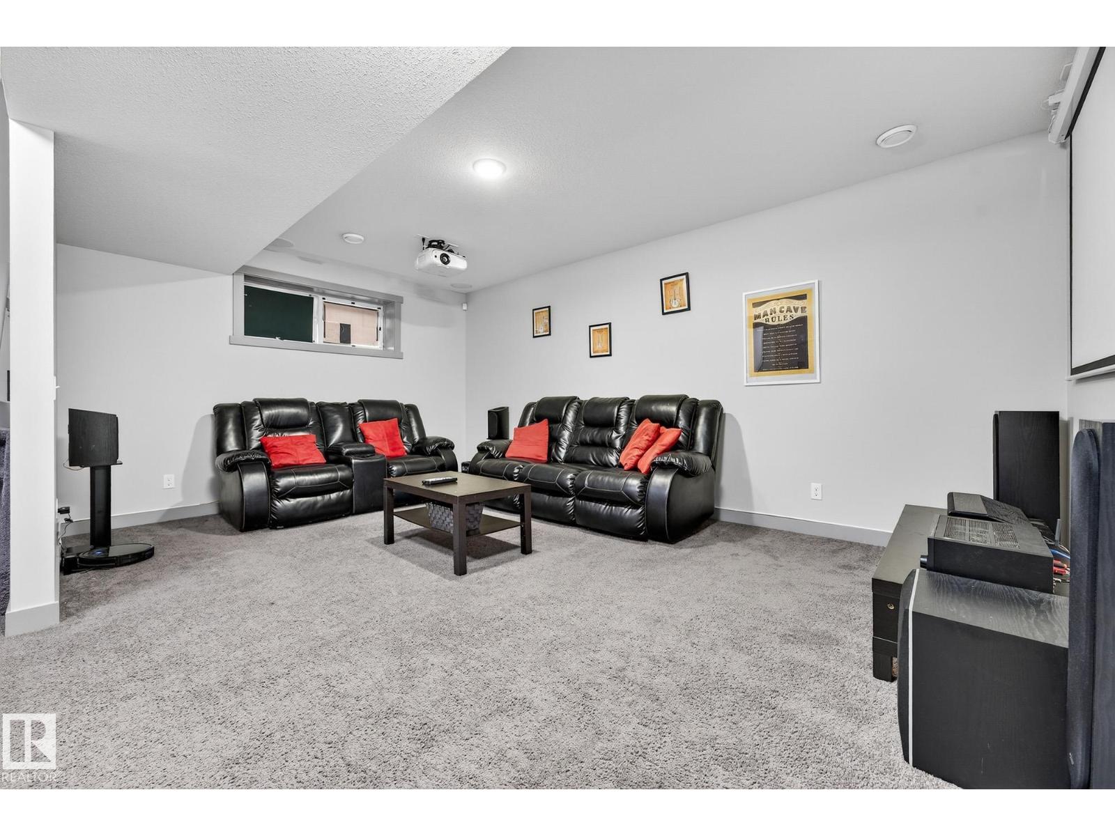 22652 97 AV NW, Edmonton