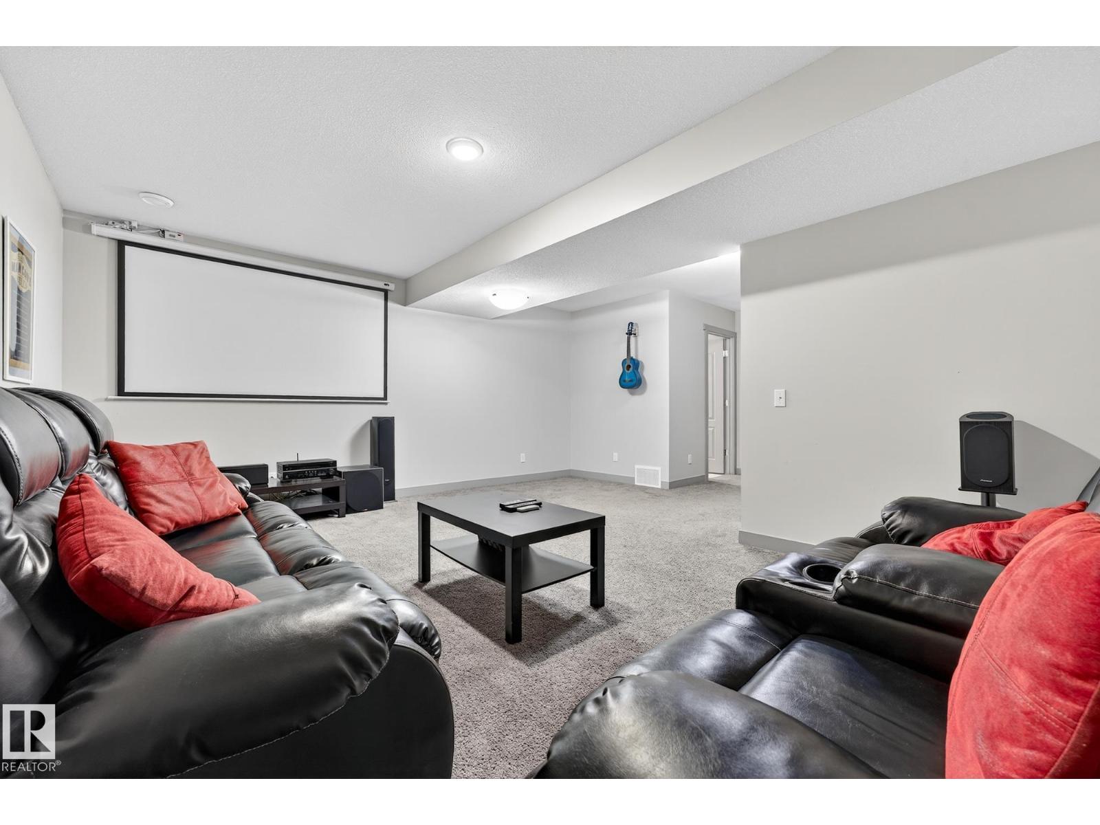 22652 97 AV NW, Edmonton