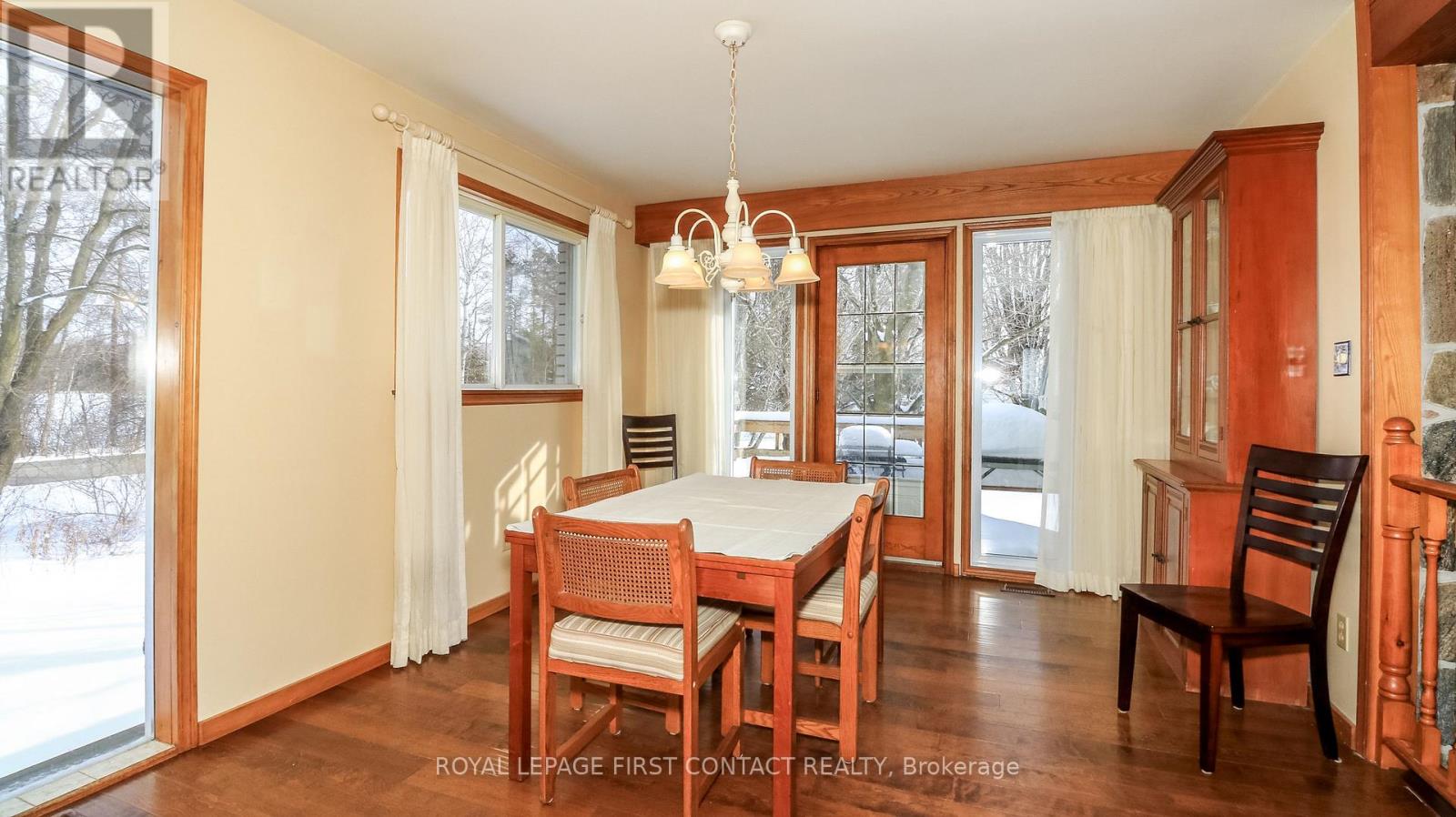 6237 2 CONCESSION - 38