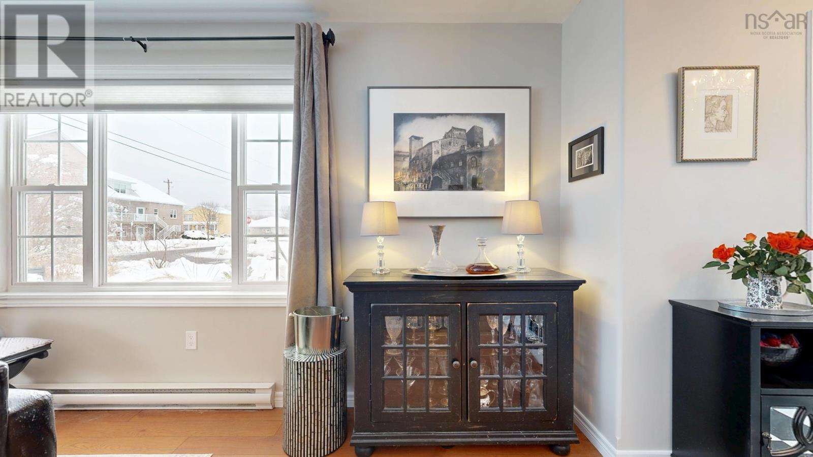 27 WHIDDEN AVENUE - 13