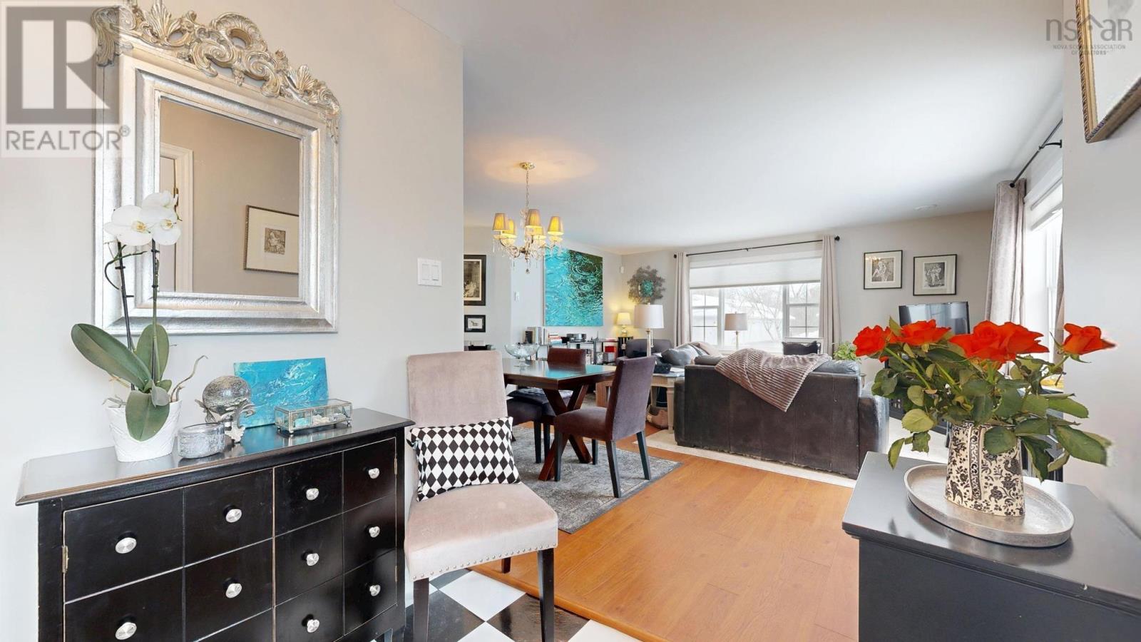 27 WHIDDEN AVENUE - 5