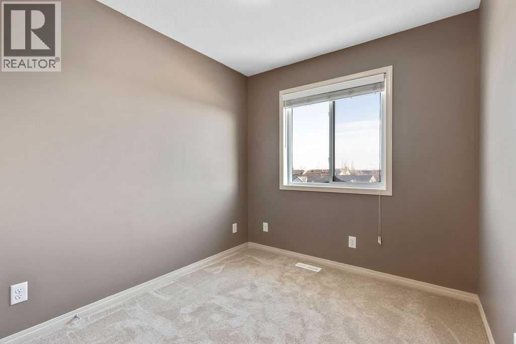 
          331 Strathcona Circle
            <br/>
            <span>Strathmore</span>
            , 
            <span>AB</span>
             <span>T1P0B1</span>
         - Photo 17