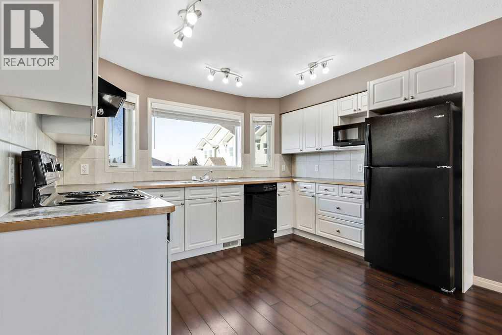 
          331 Strathcona Circle
            <br/>
            <span>Strathmore</span>
            , 
            <span>AB</span>
             <span>T1P0B1</span>
         - Photo 11