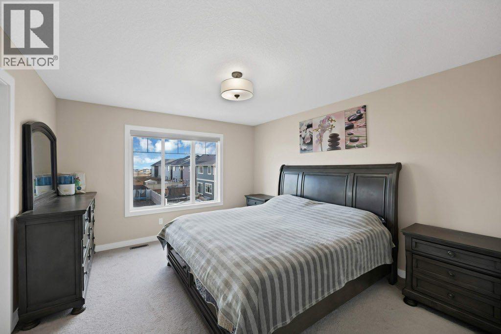Single Family House for Sale in  Saddlestone Place NE Saddle Ridge Calgary 