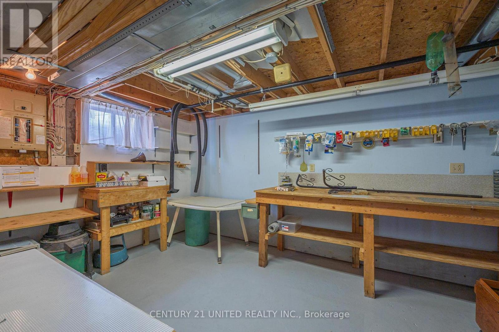 2412 UPPER CHEMUNG DRIVE - 26