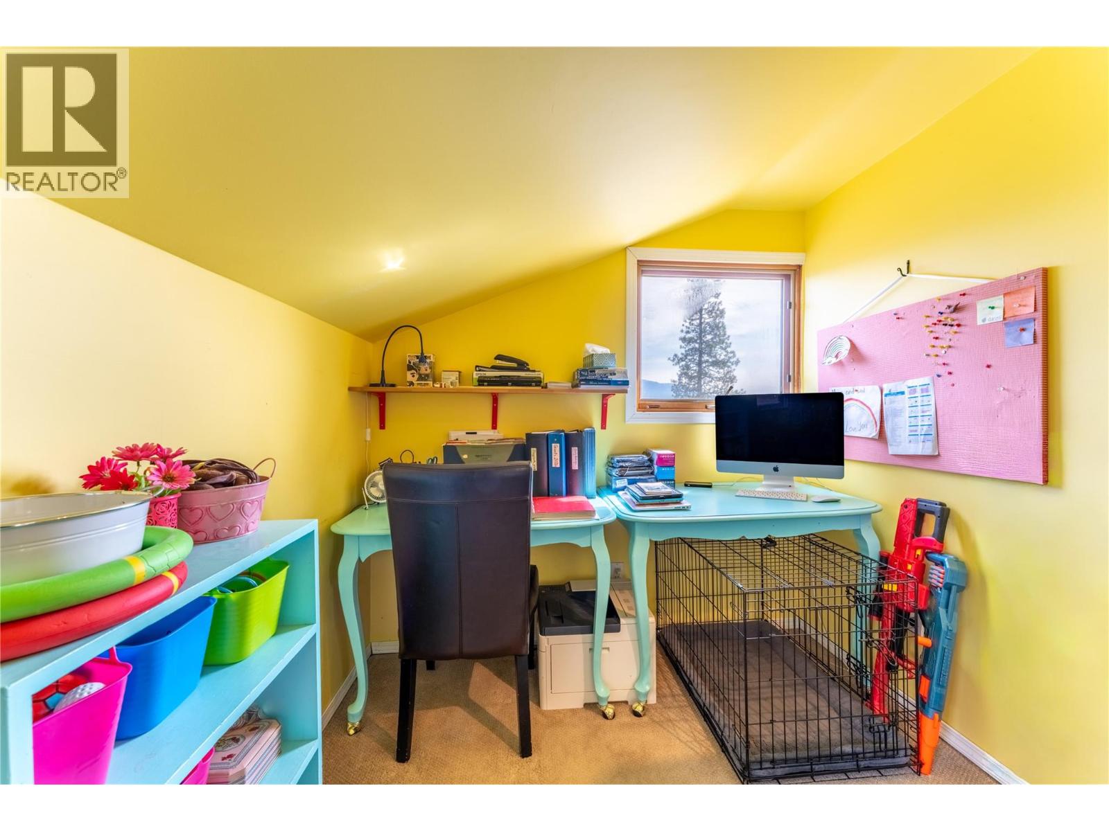 2250 Cedar Hill Road, Creston