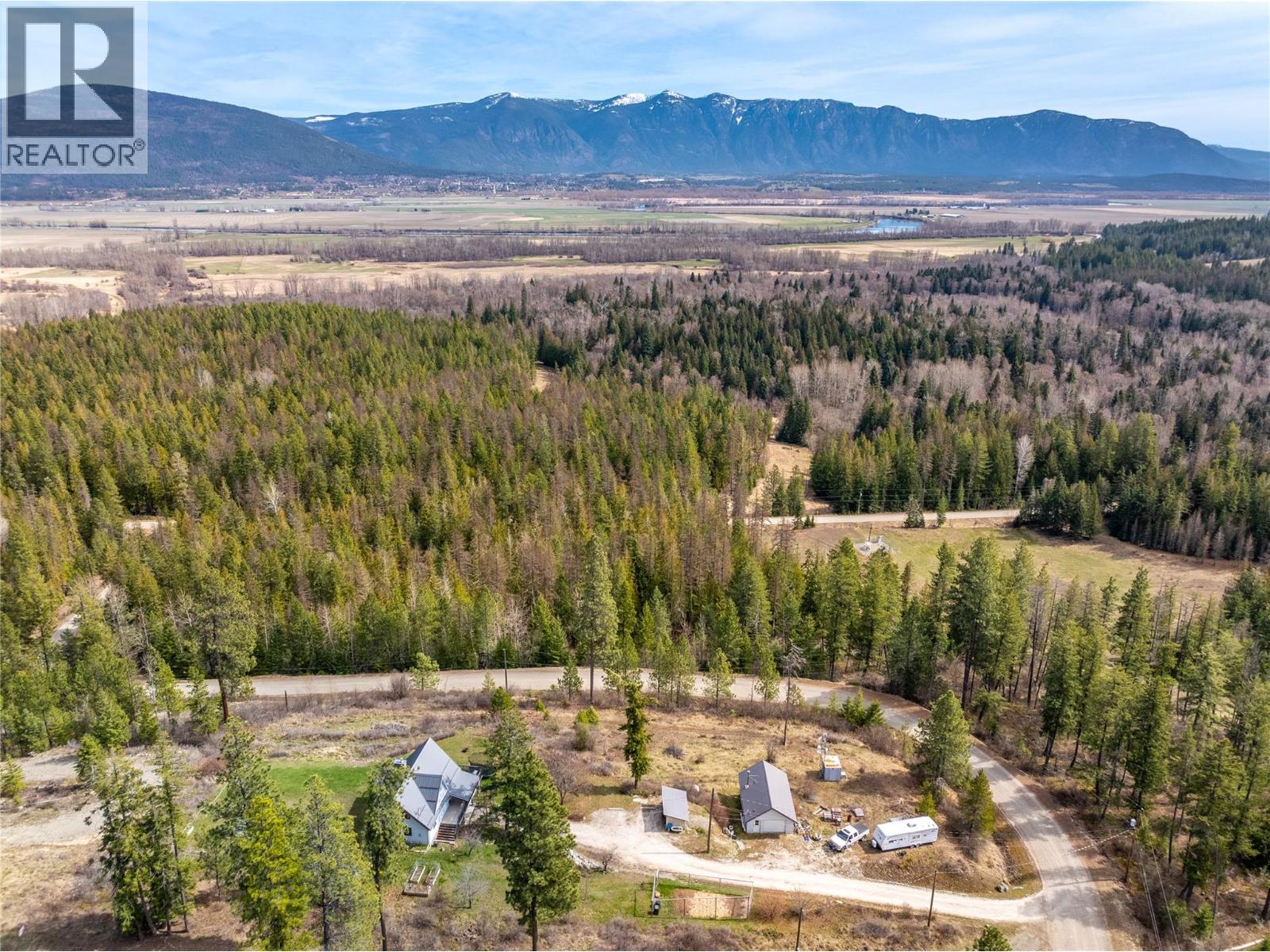 2250 Cedar Hill Road, Creston