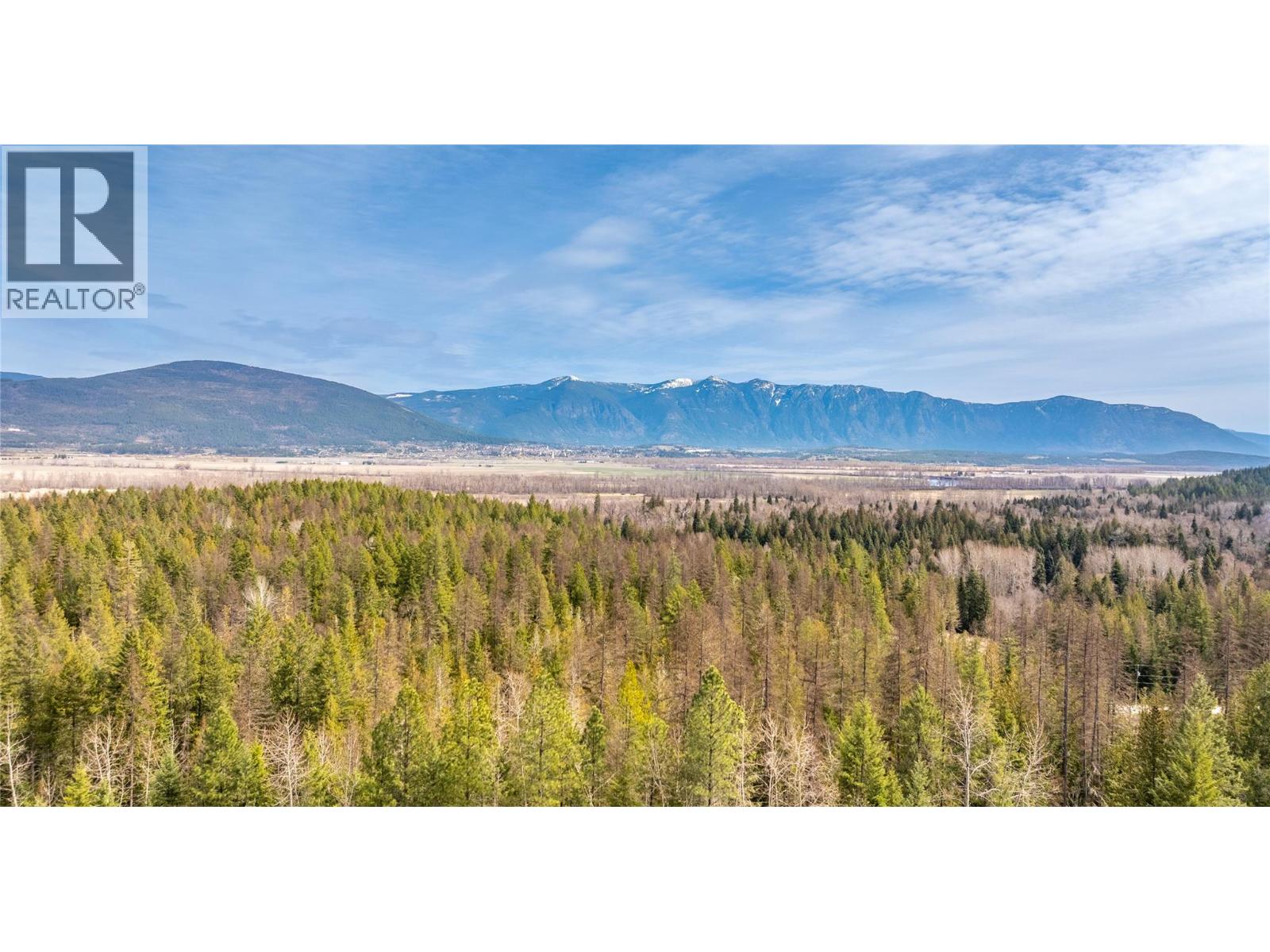 2250 Cedar Hill Road, Creston