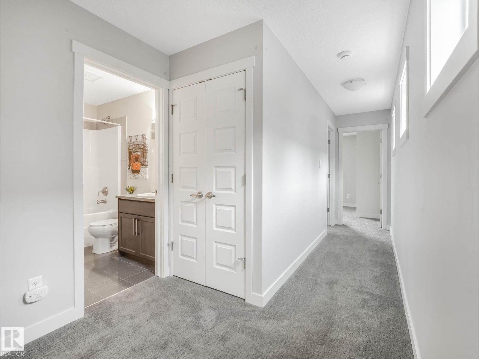 8318 79 AV NW, Edmonton