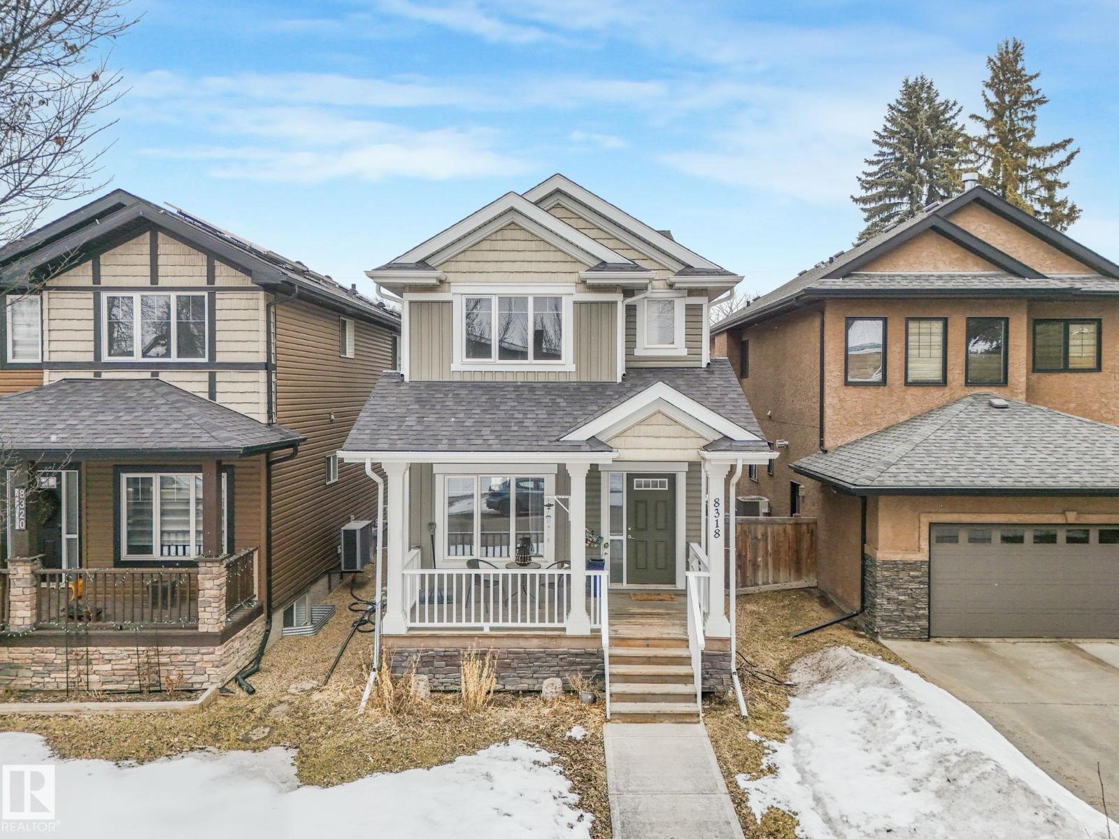 8318 79 AV NW, Edmonton