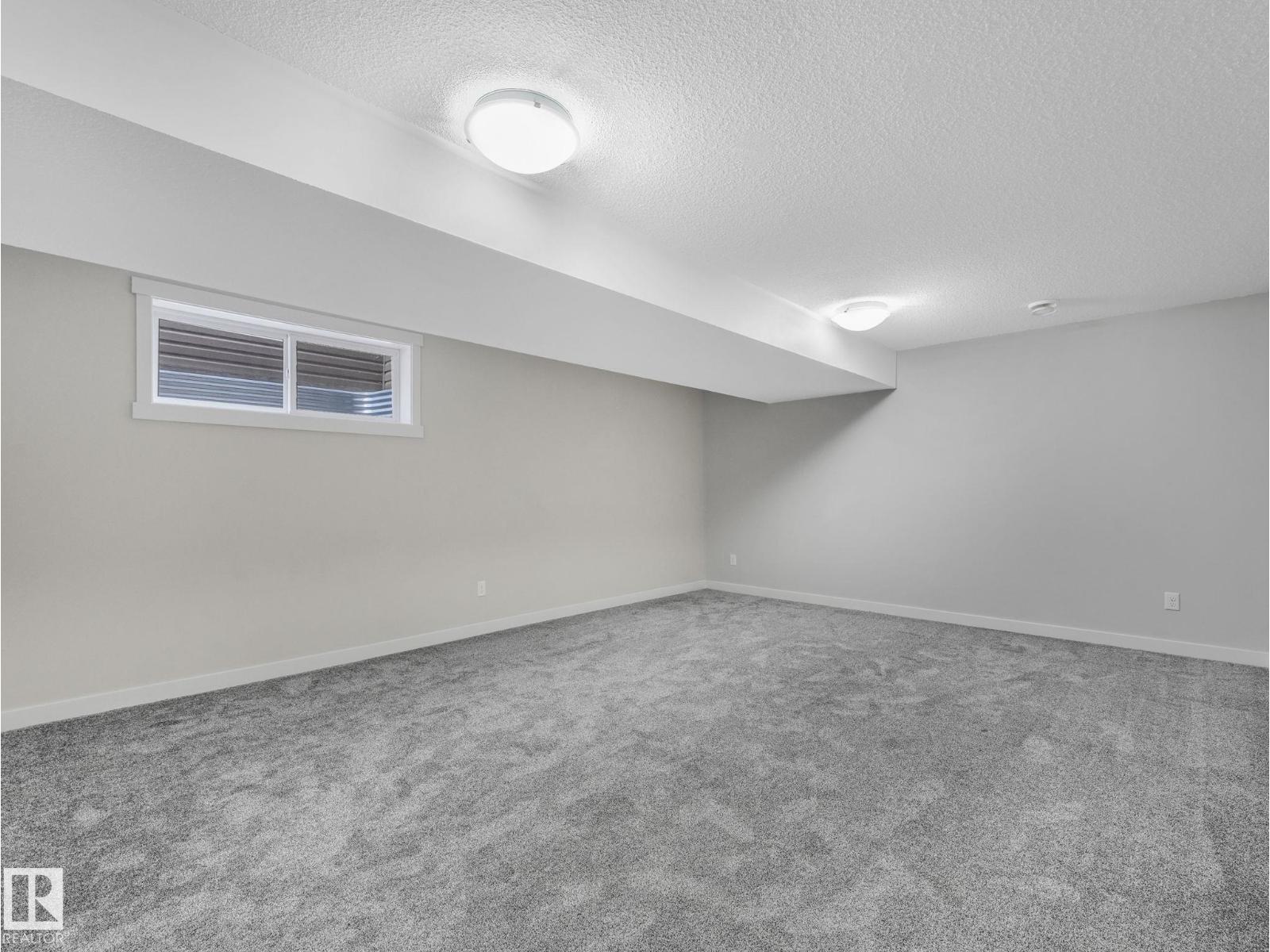 8318 79 AV NW, Edmonton