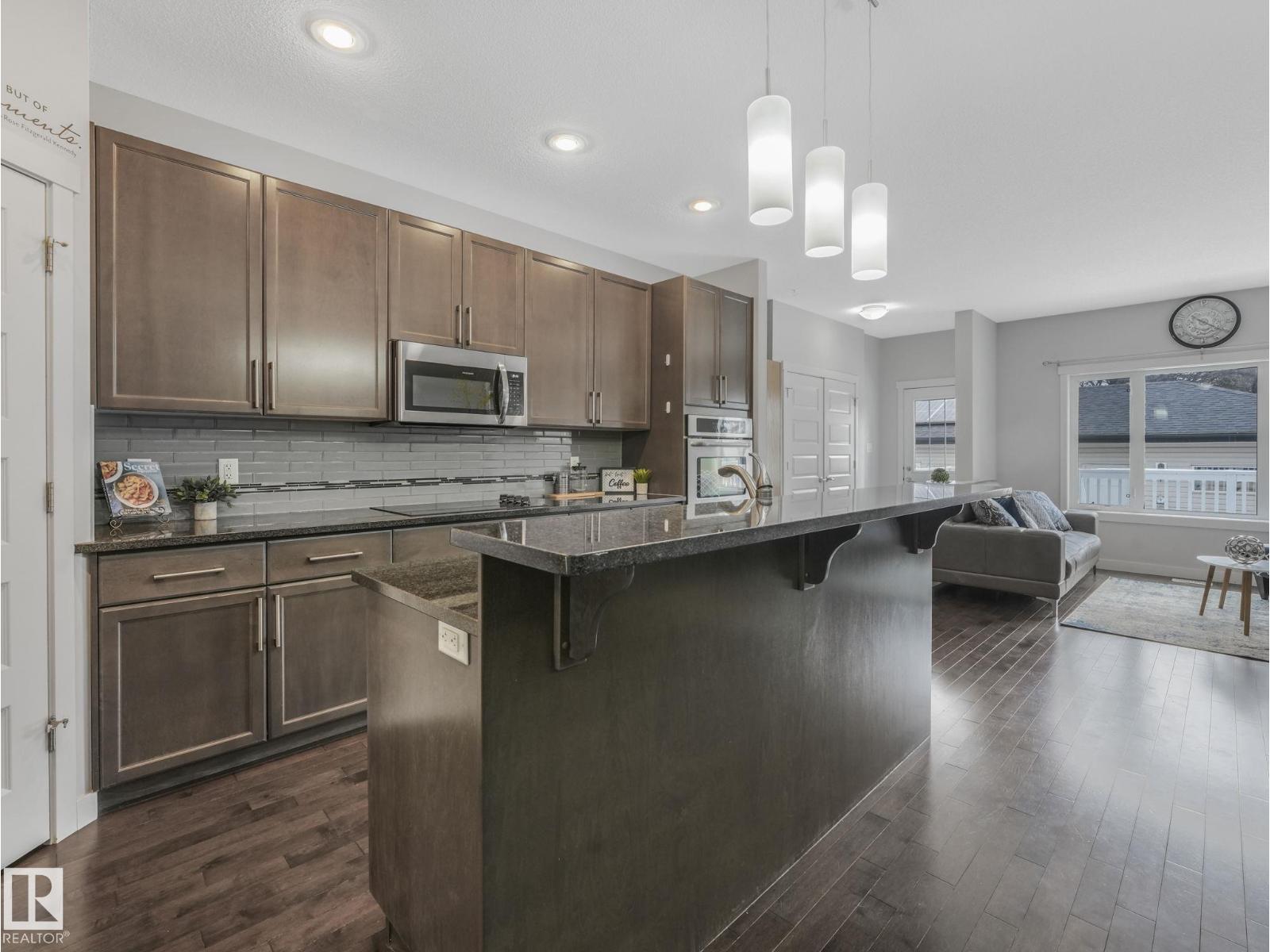 8318 79 AV NW, Edmonton