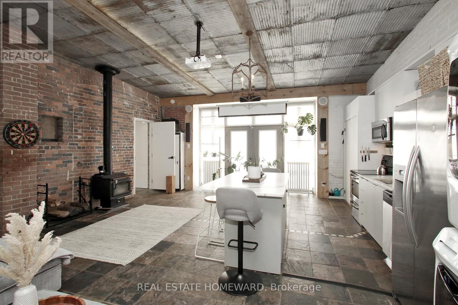 Listing photo of 147 BOSTON AVENUE