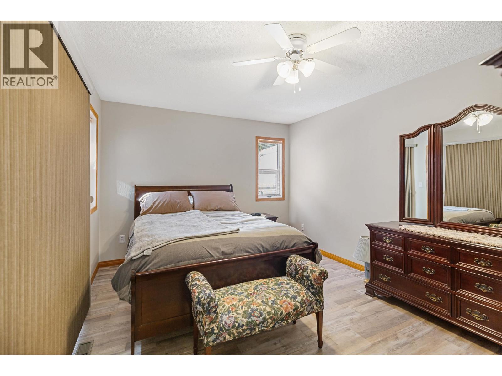 2687 ST ANNE AVENUE - 12