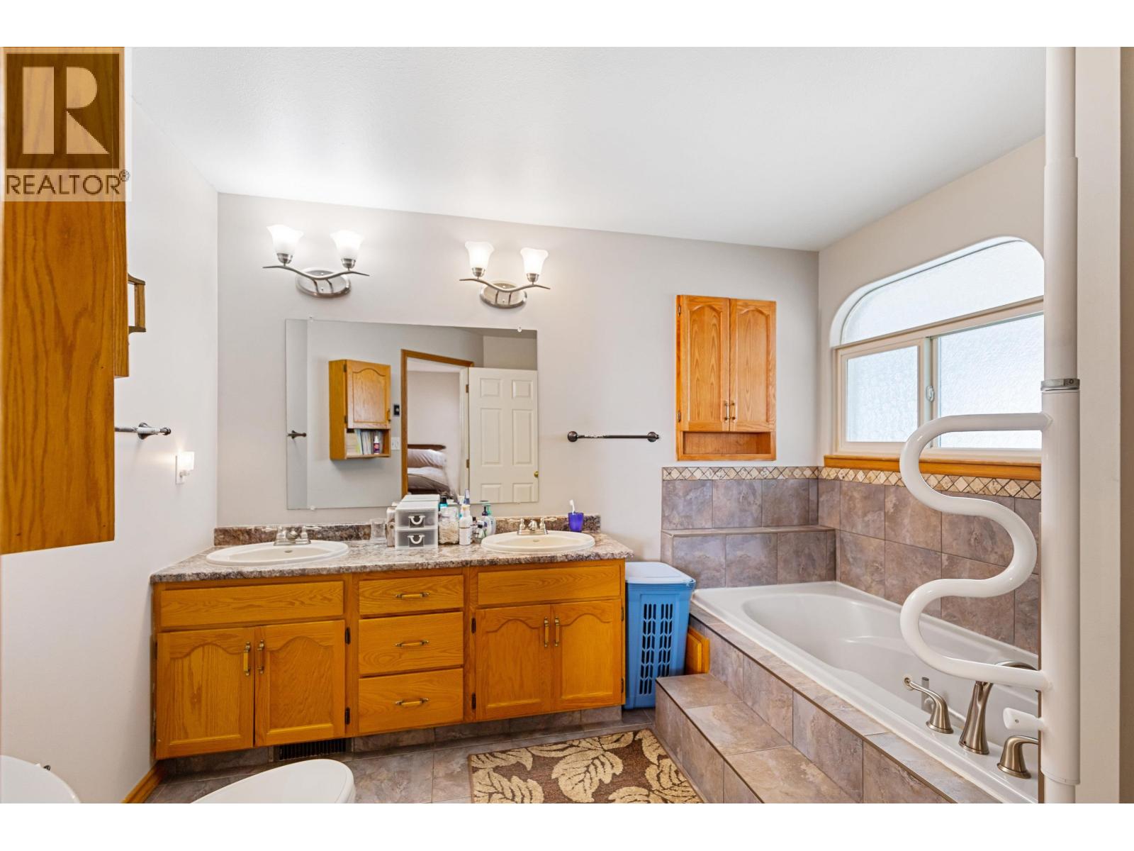 2687 ST ANNE AVENUE - 18