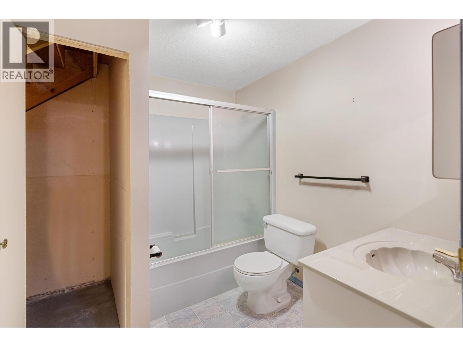 2687 ST ANNE AVENUE - 26